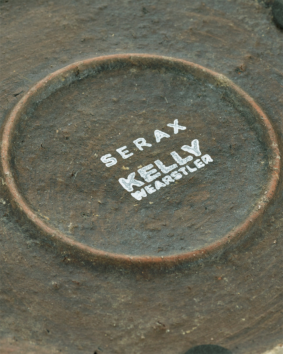 Serax Rift květináč 03 L tmavě zelený