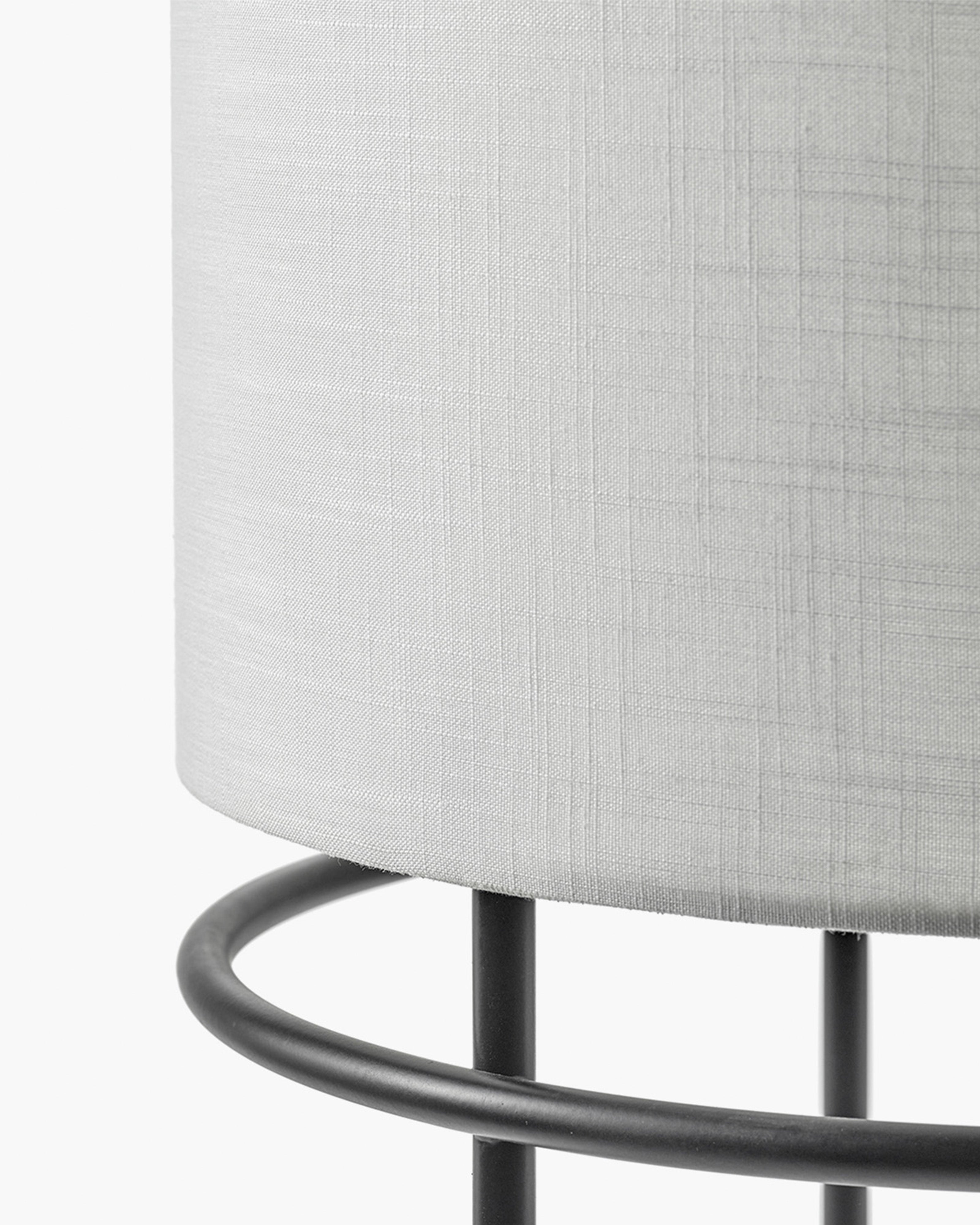 Serax Cylinder 03 stojací lampa černobílá lněná