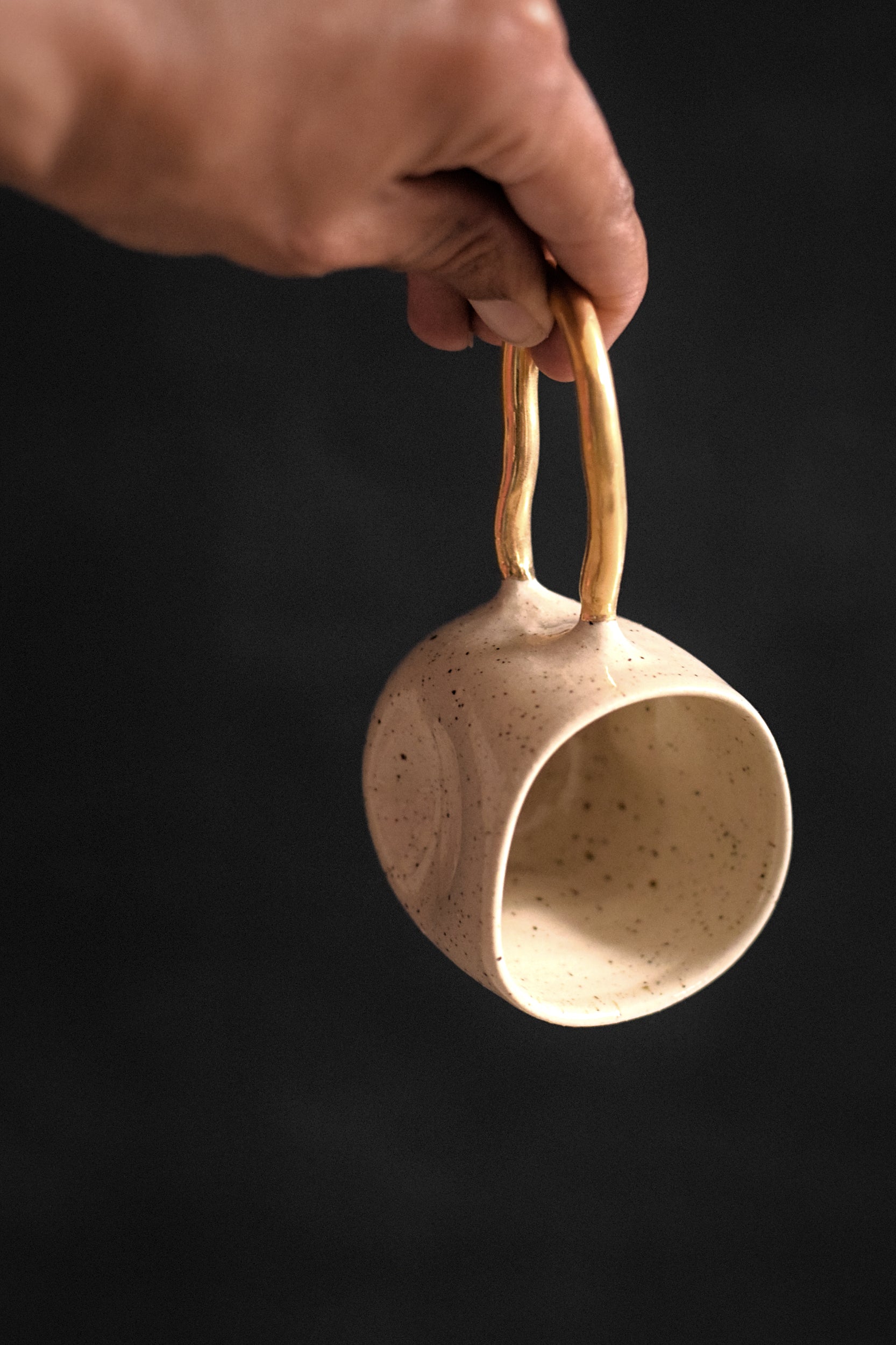 Terra Ceramics Ziggy šálek espresso 80 ml béžový zlato