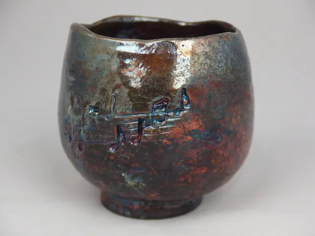 ARTkeramika USA Raku Chawan miska reliéfní