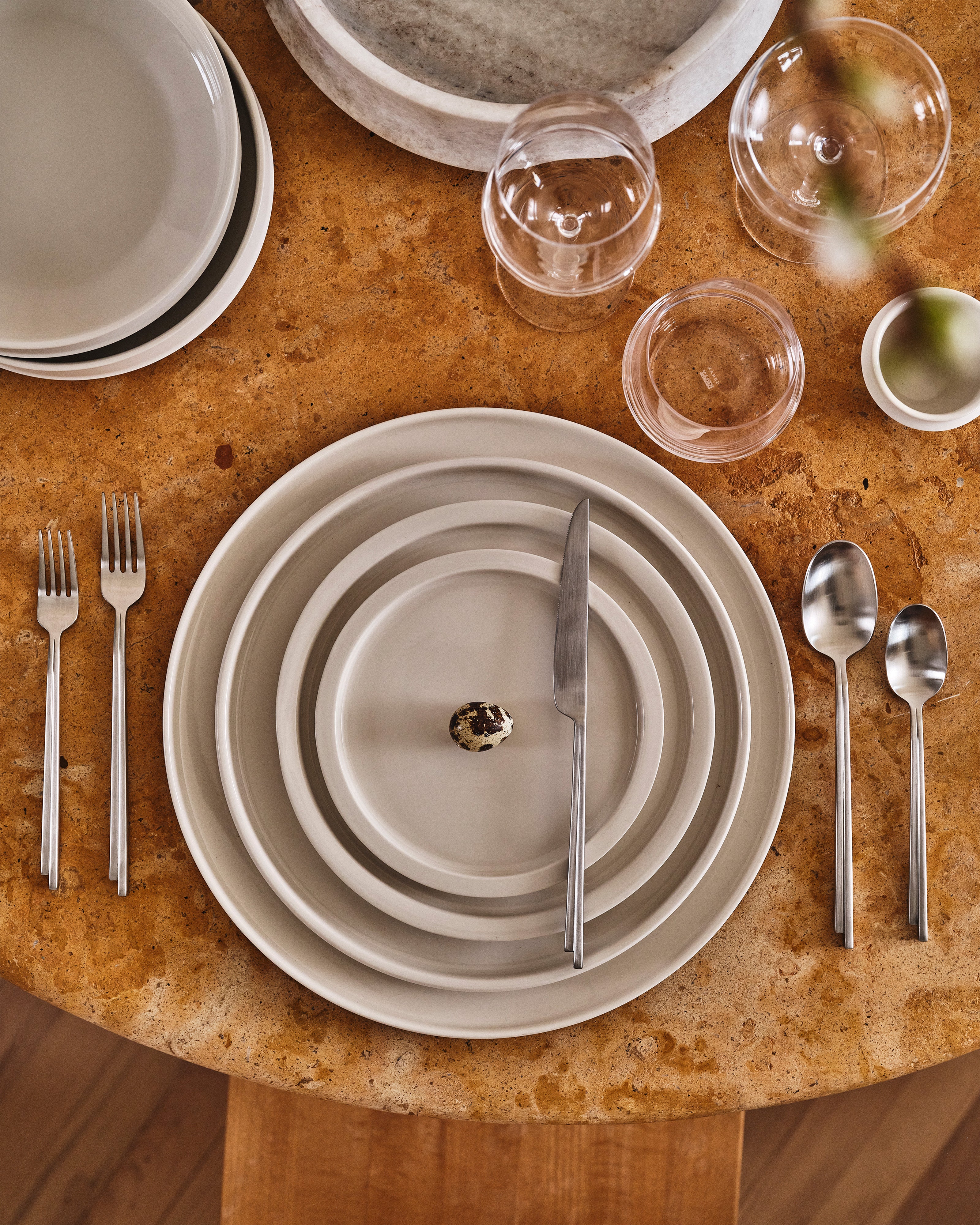 Serax Dune Alabaster předkrmový talíř bílý porcelán