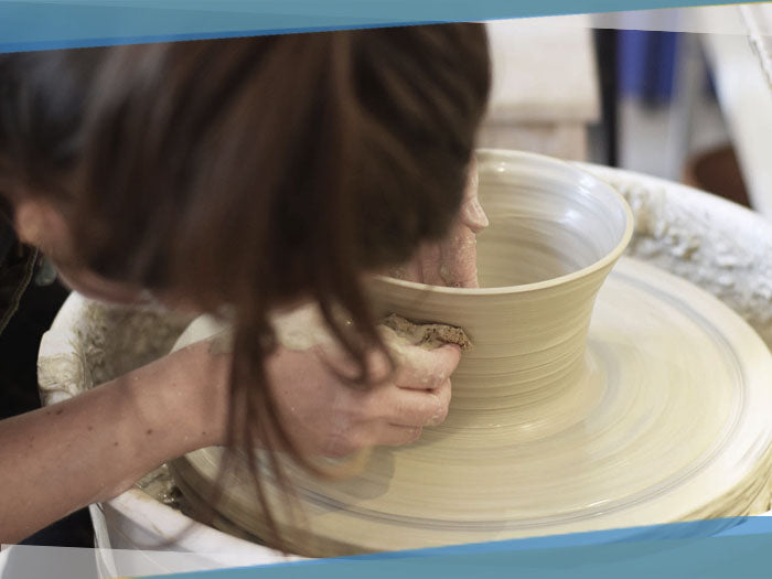 Terra Ceramics Prague 6týdenní kurz točení začátečníci 1. 12.–19. 1.