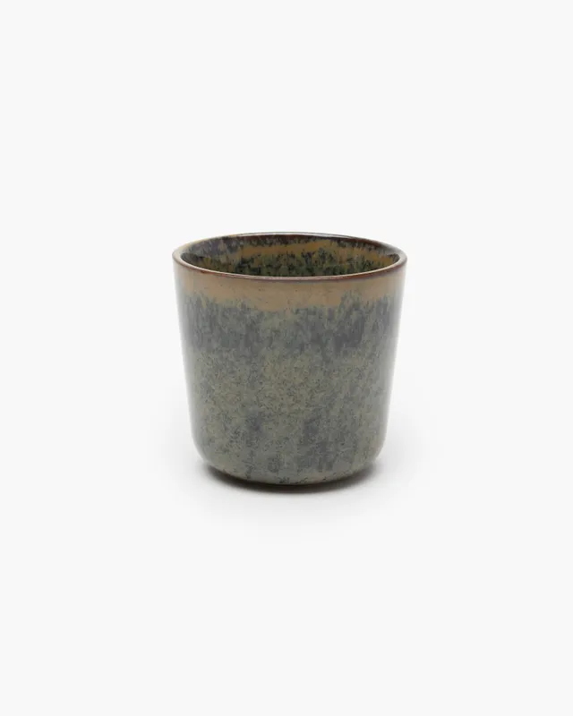 Serax Surface hrnek bez ucha indi grey reaktivní glazura