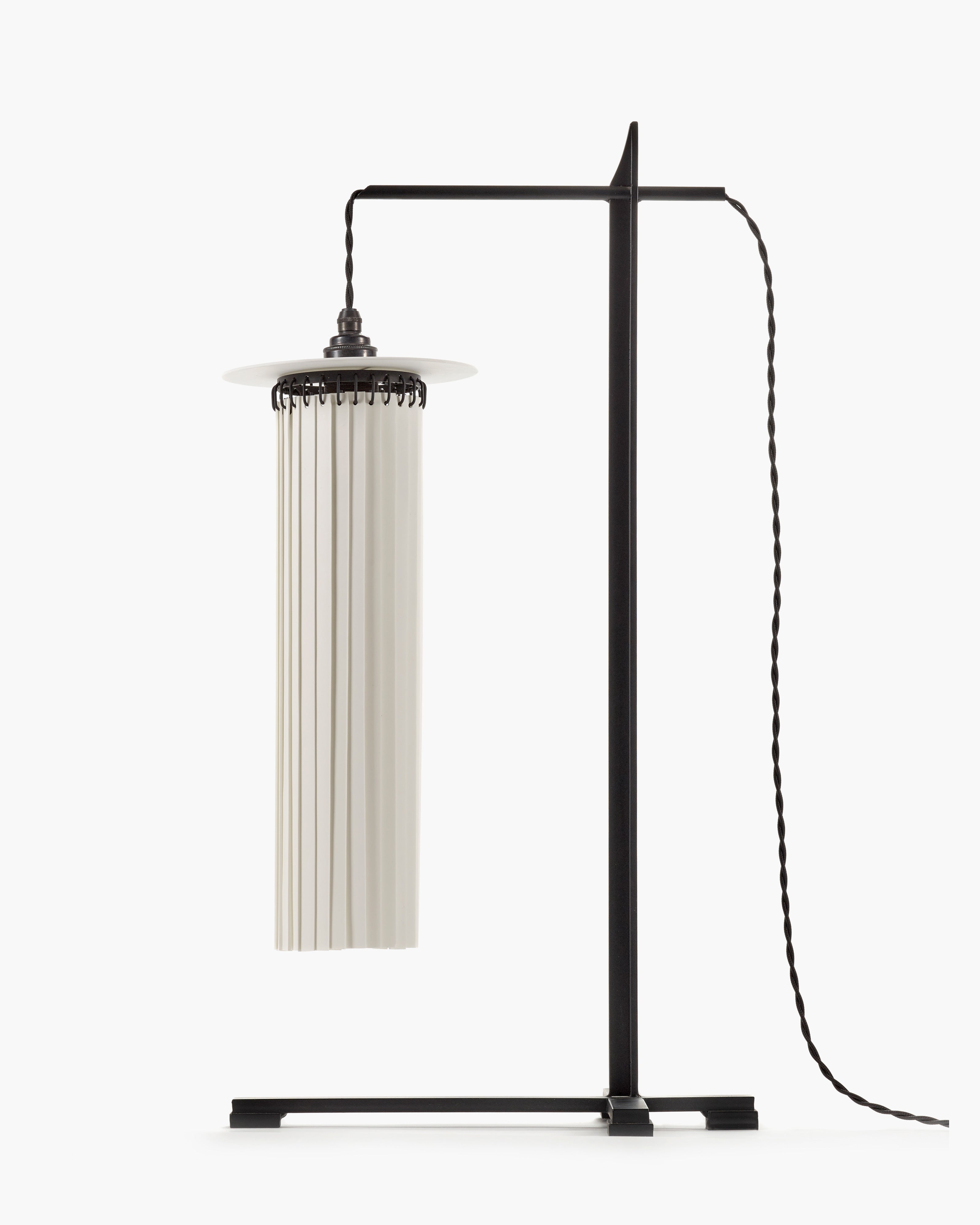 Serax Olga 4 stolní lampa černobílá porcelán