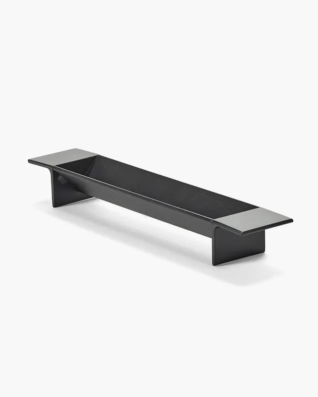 Serax L-Tray S podnos černý ocelový