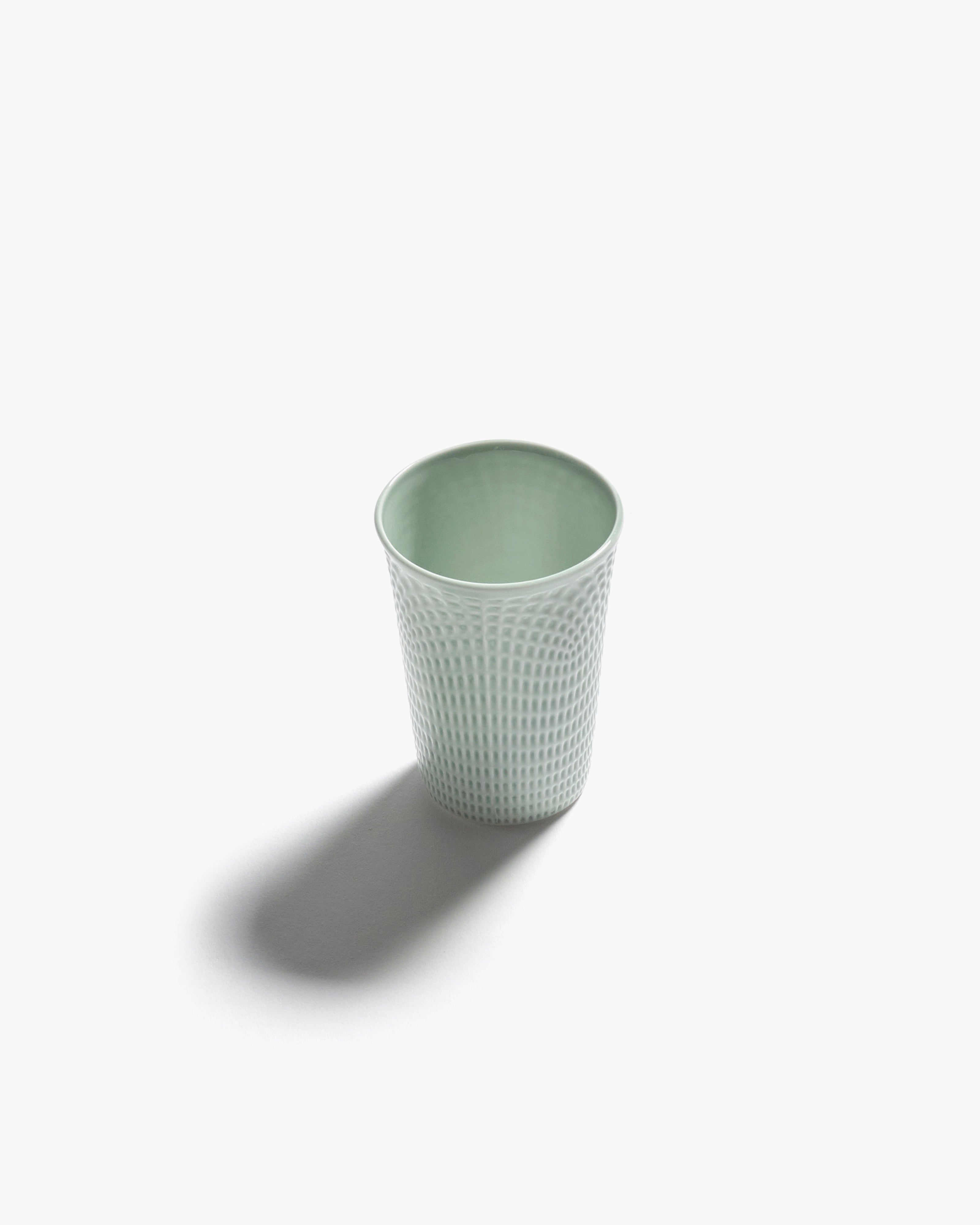 Serax Nido č. 3 šálek zelený porcelánový