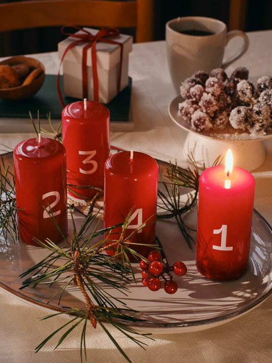 Broste Copenhagen Advent Calender Glossy svíčka lesklá