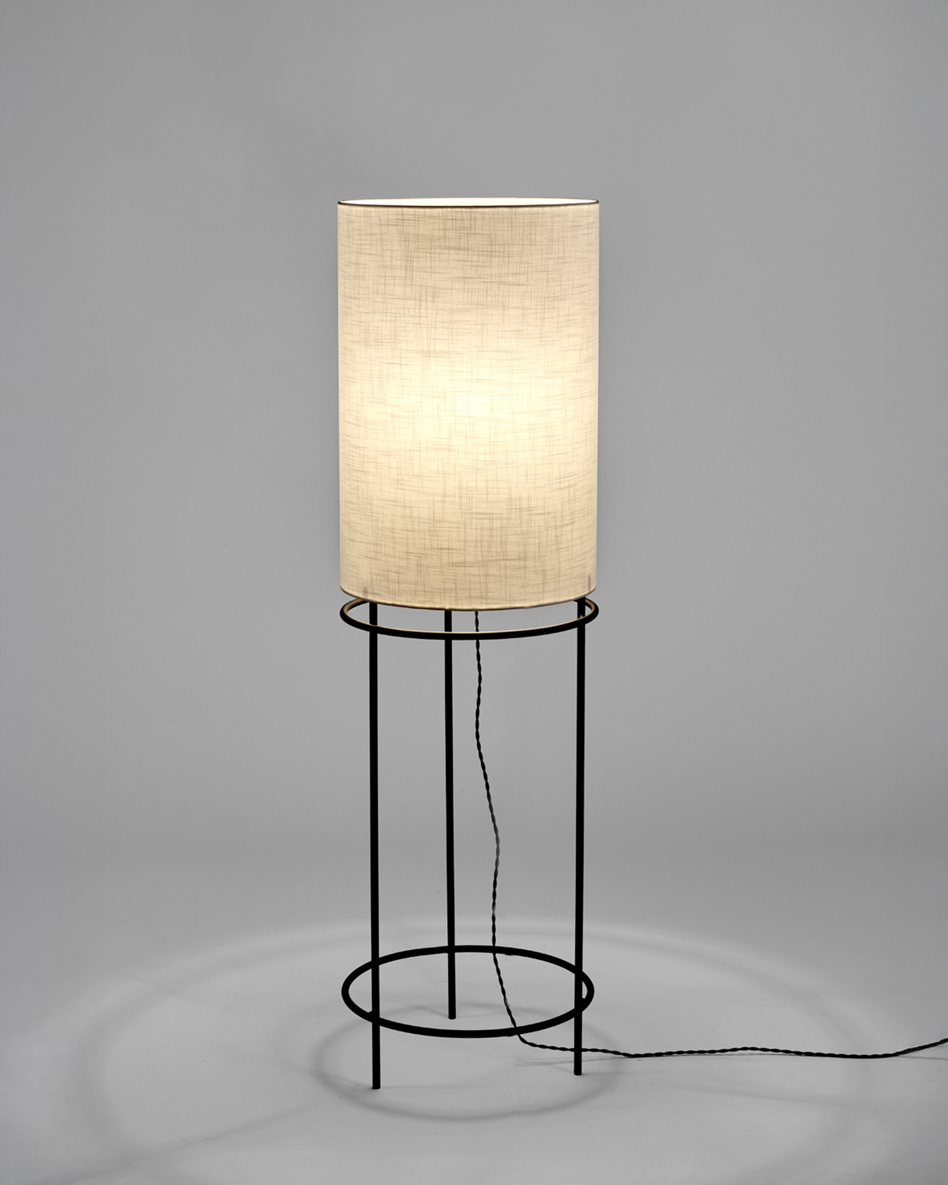 Serax Cylinder 04 stojací lampa černá bílá