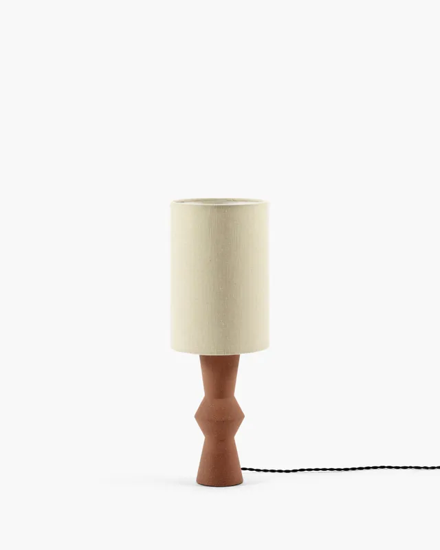 Serax Marie-Ann stolní lampa cihlová s lněným stínidlem
