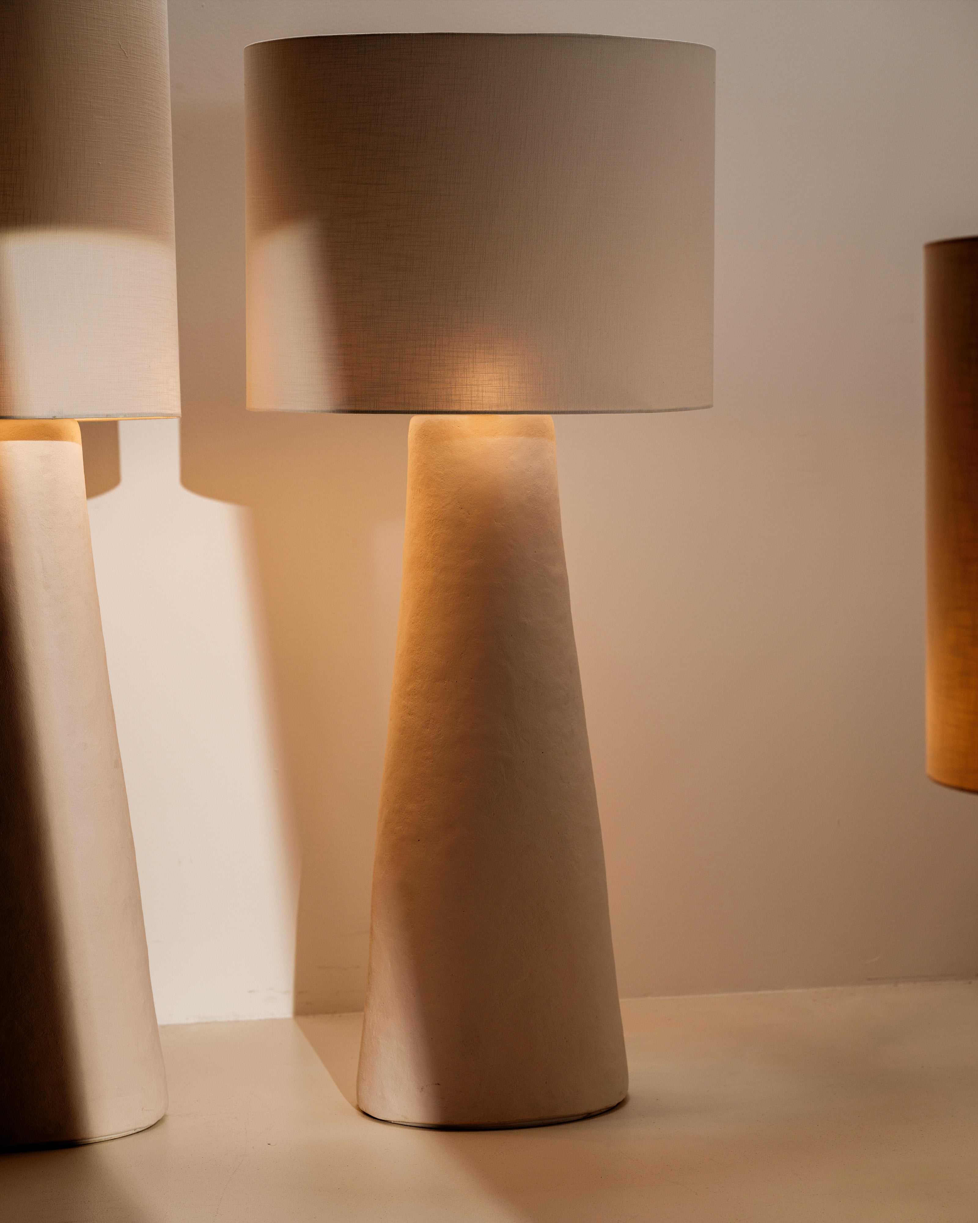 Serax Earth stojací lampa 05 bílá papírová