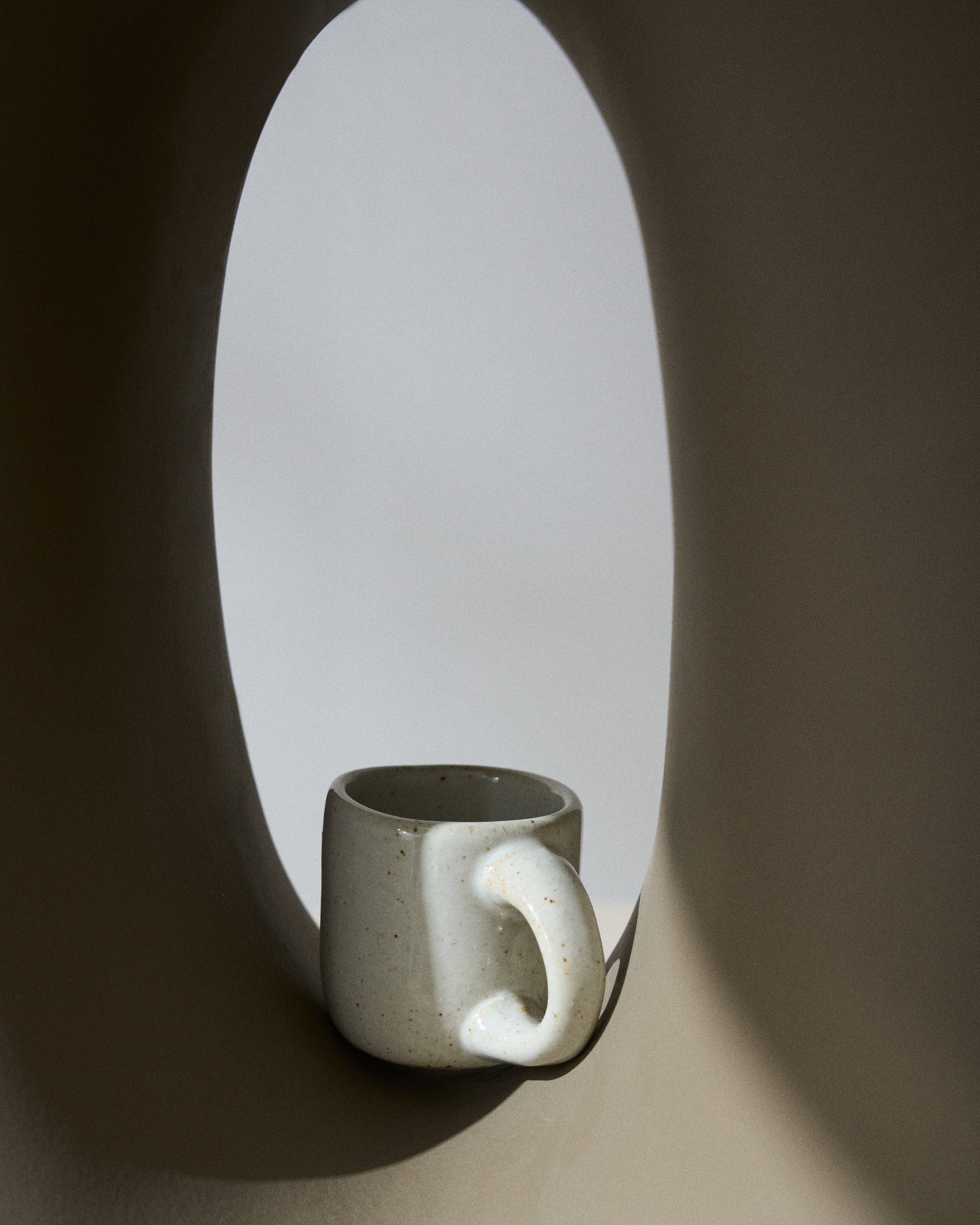 Serax Out of Lines espresso šálek off-white kamenina