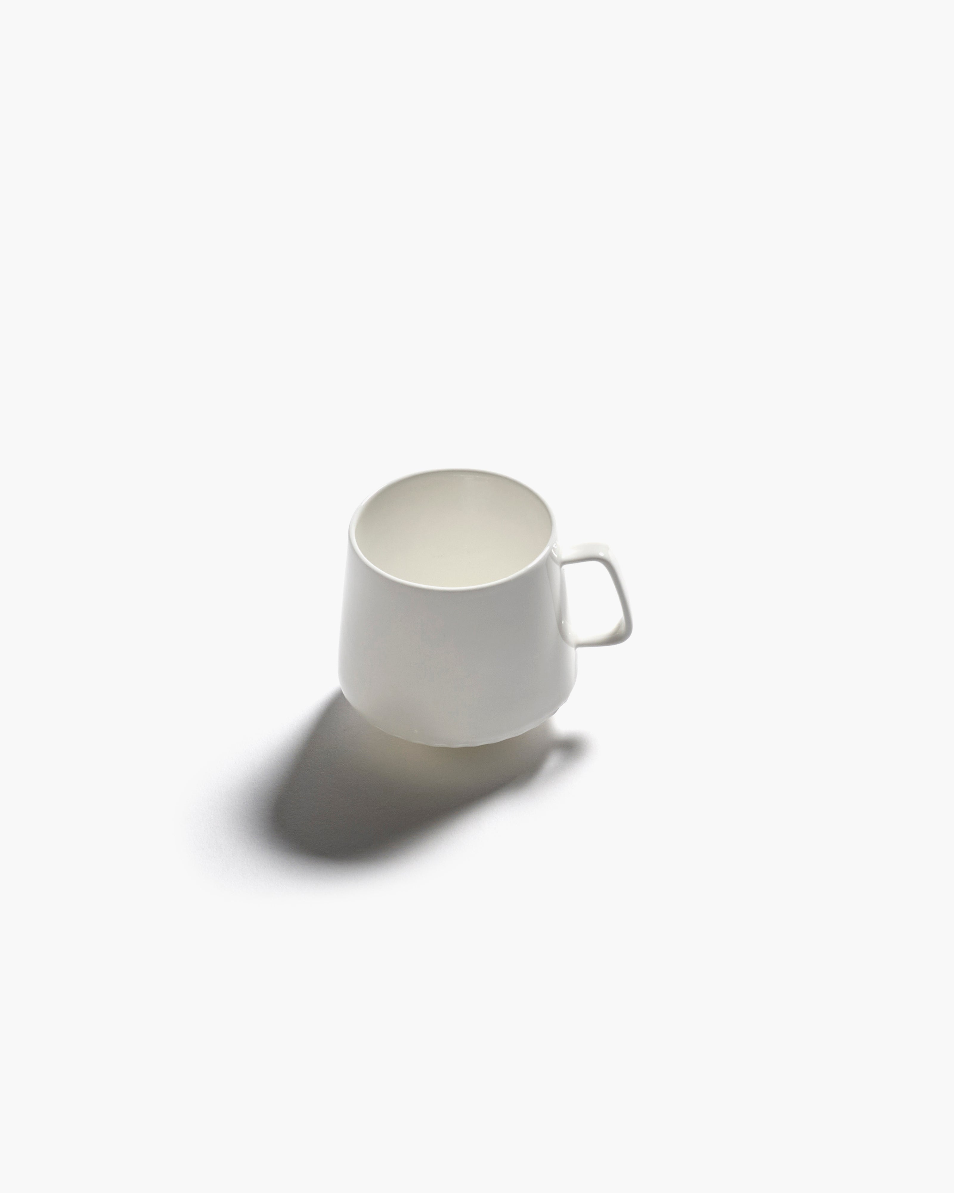 Serax Nido šálek na kávu lungo bílý porcelán