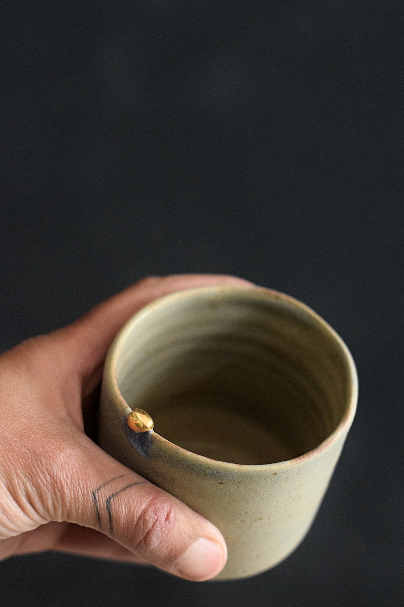 Terra Ceramics Prague Mamatchas šálek 200 ml zelená zlato