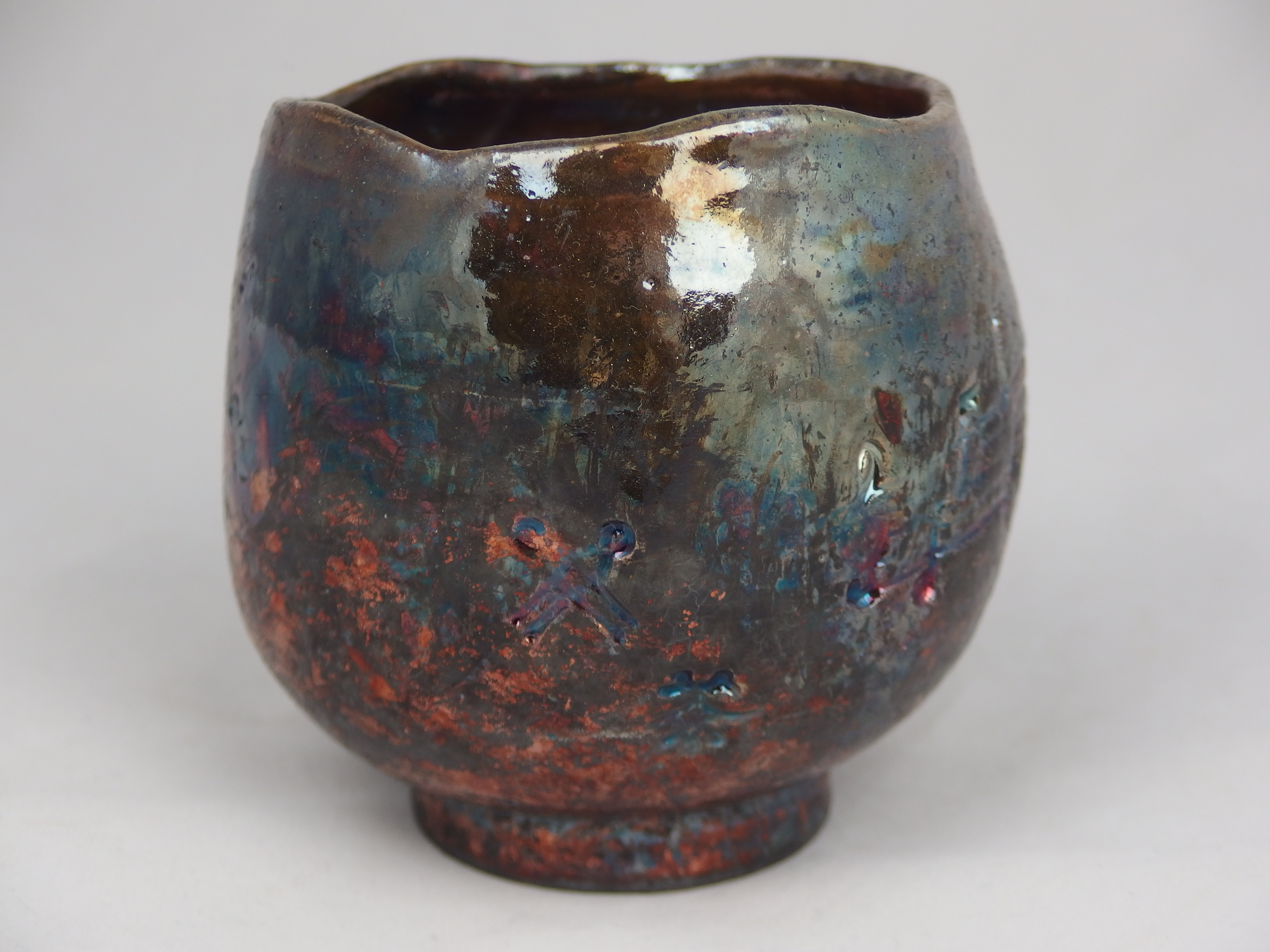 ARTkeramika USA Raku Chawan miska reliéfní