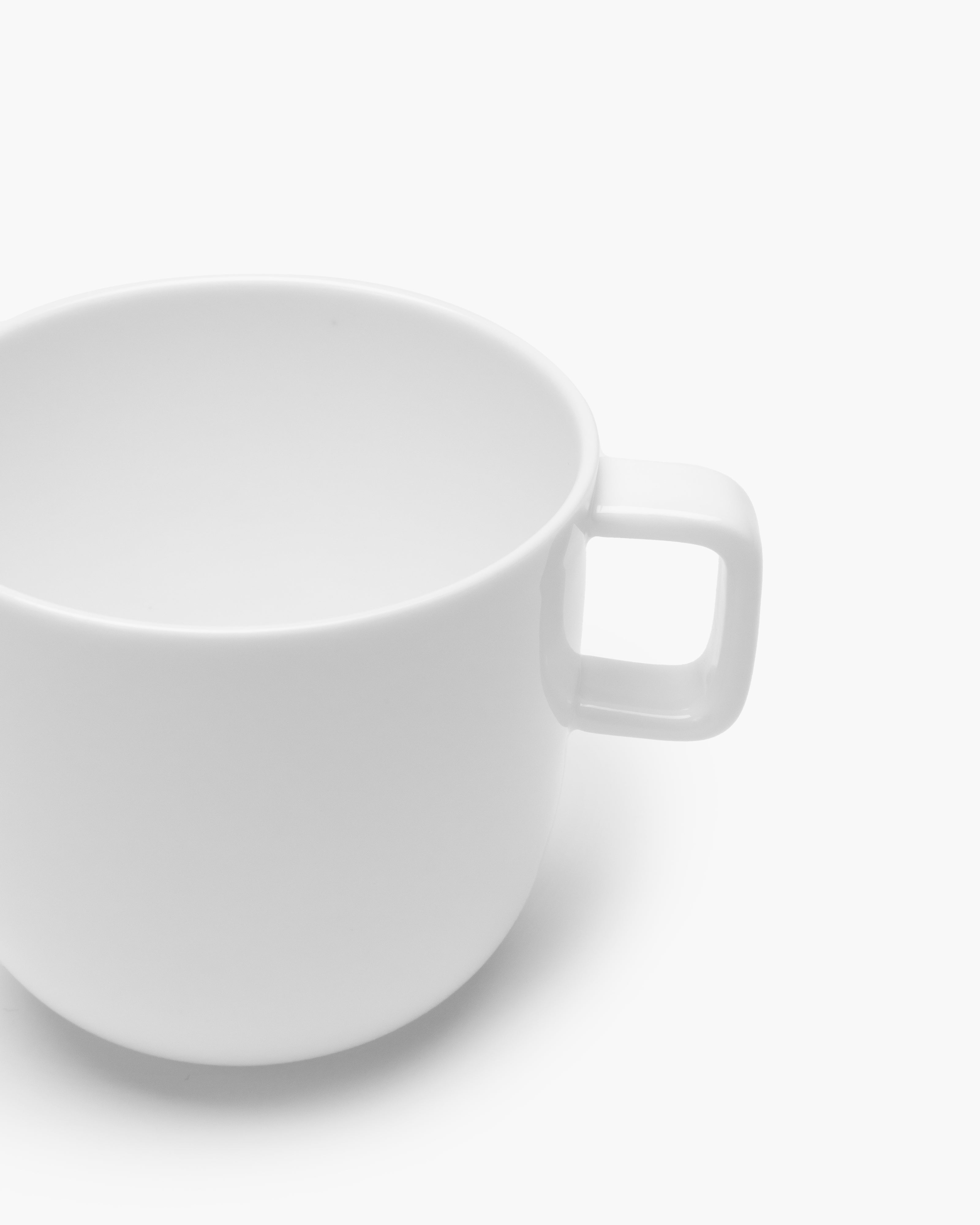 Serax Base šálek na kávu bílý glazovaný kostní porcelán