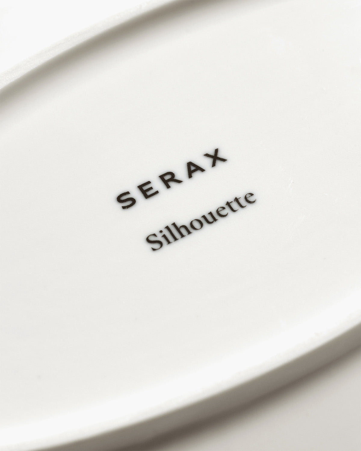 Serax Silhouette oválný talíř M bílý porcelán