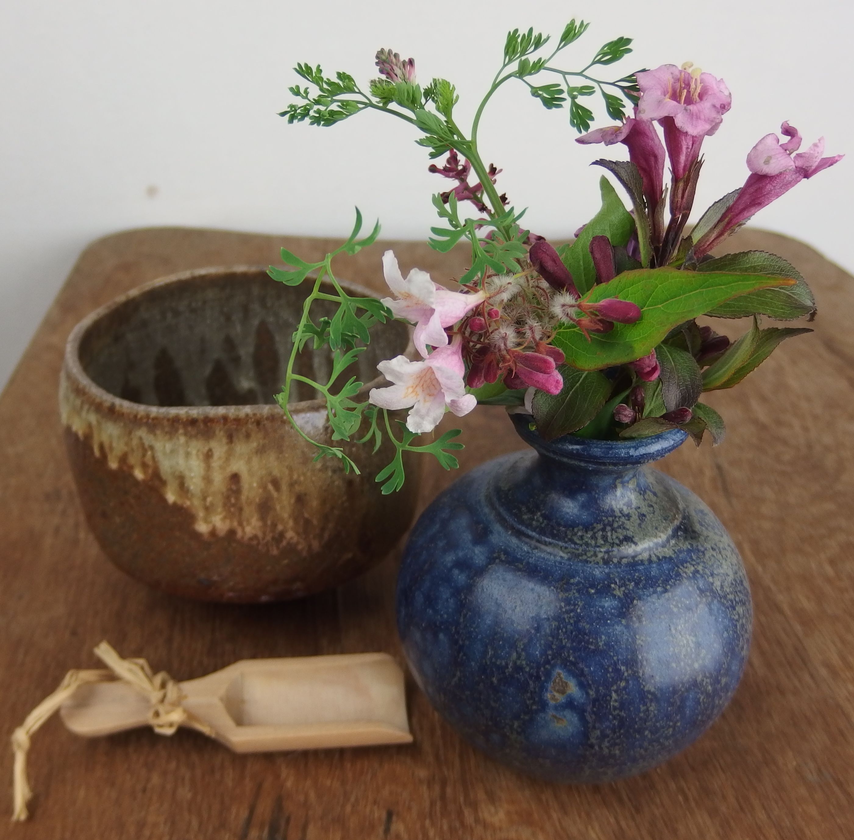 ARTkeramika Chawan čajová miska na matcha zlatohnědá