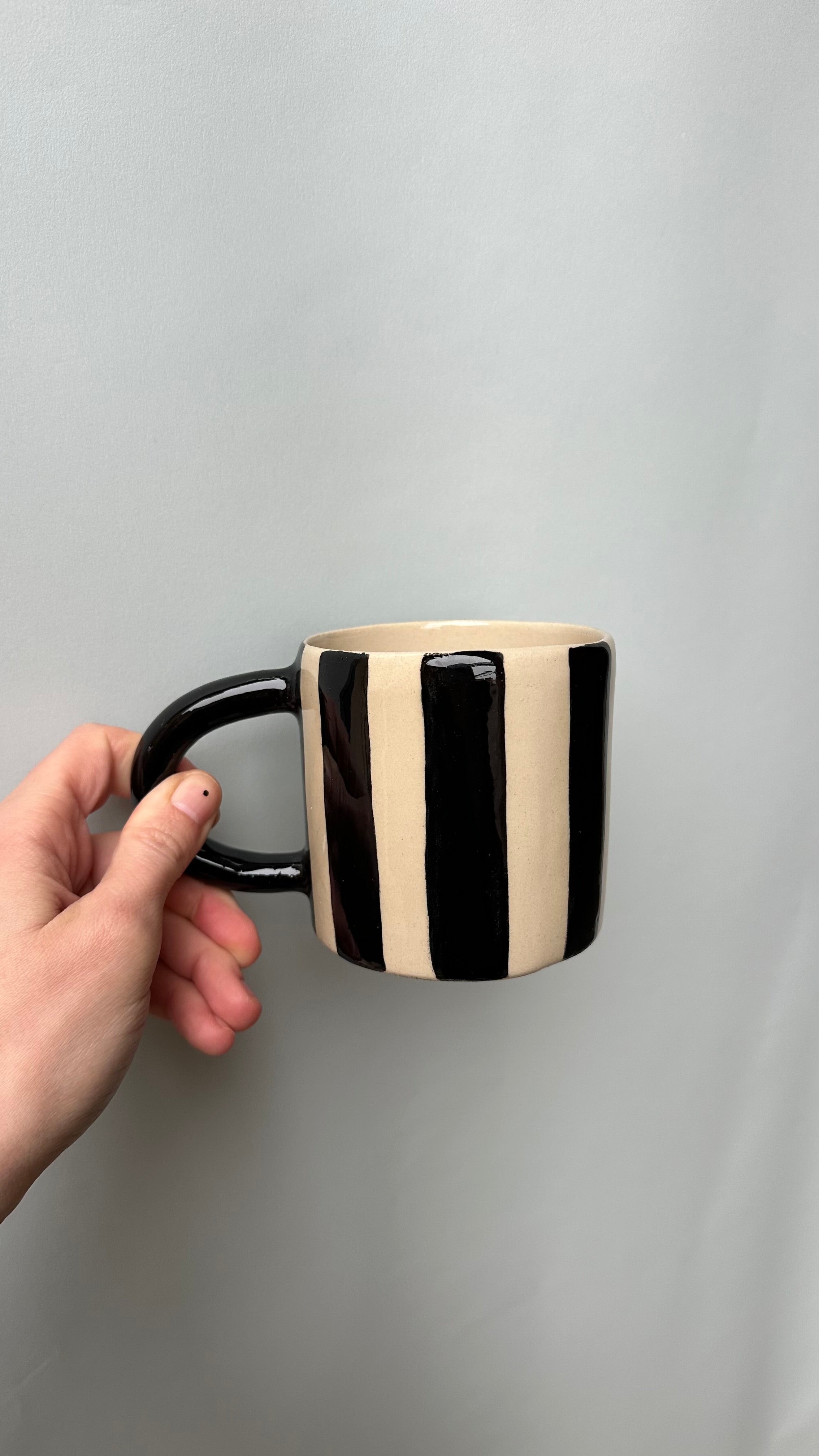 Engoba Pruh hrnek 380 ml ruční keramika 1 ks