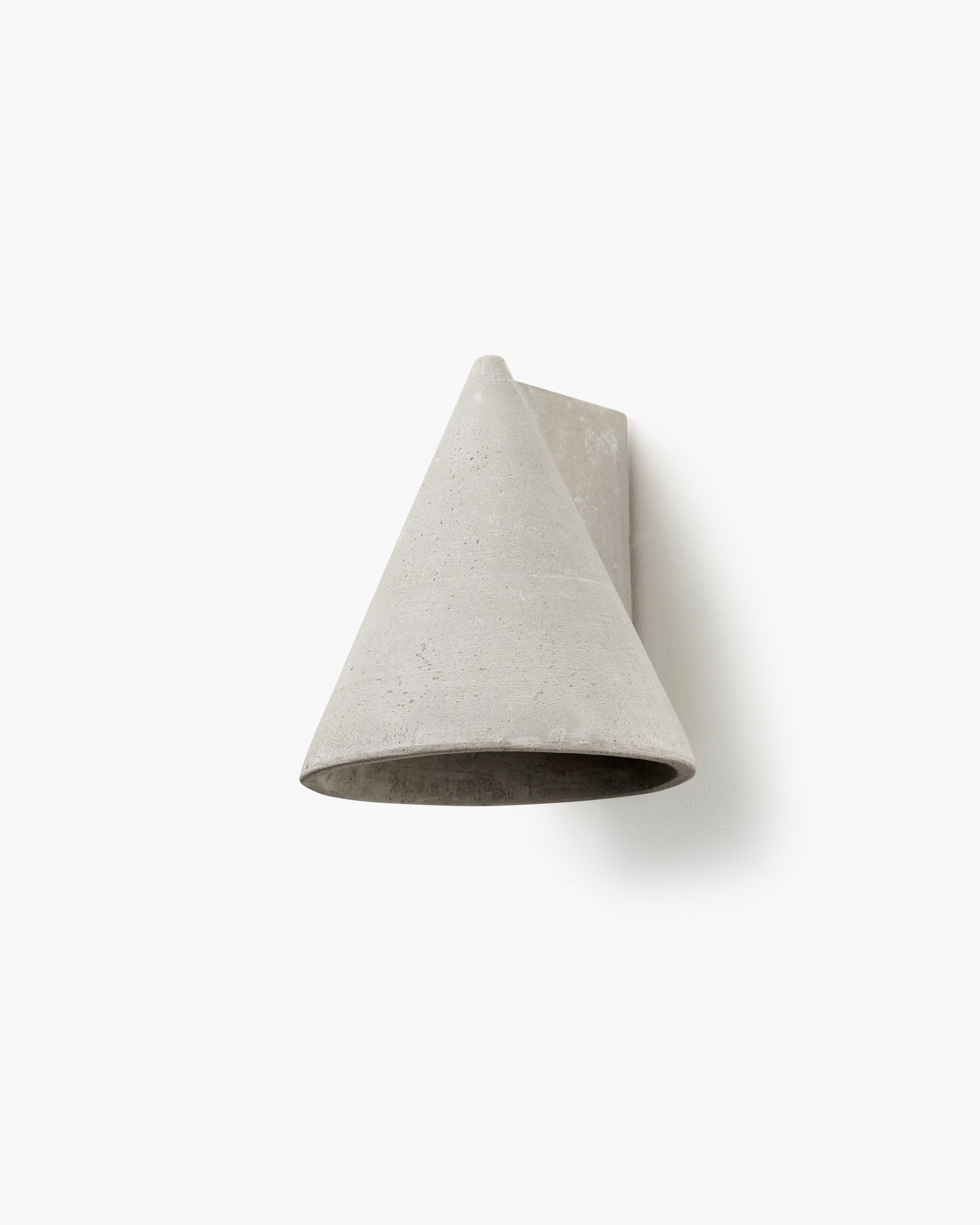 Serax Primary Shape °1 nástěnná lampa beton