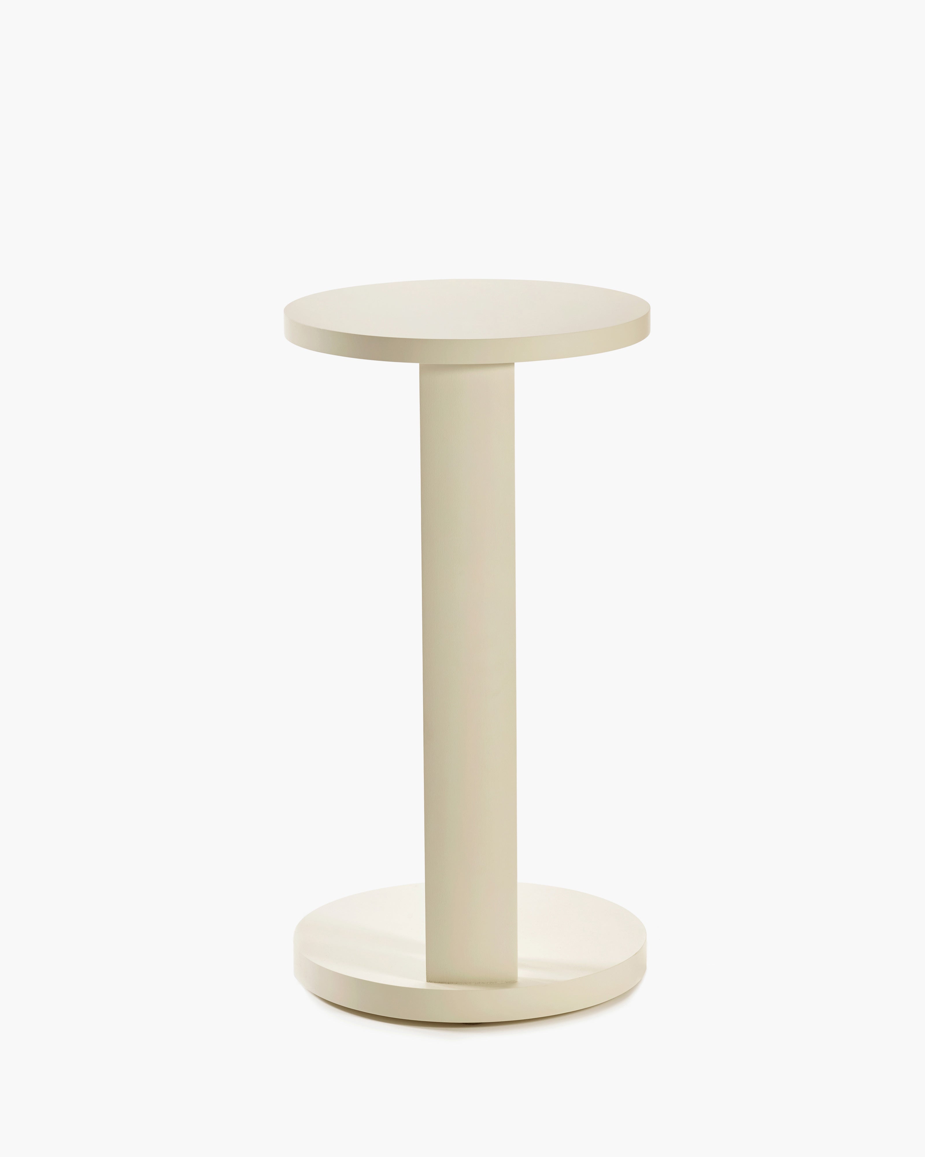 Serax Aura Side Table L stolek krémový se světlem
