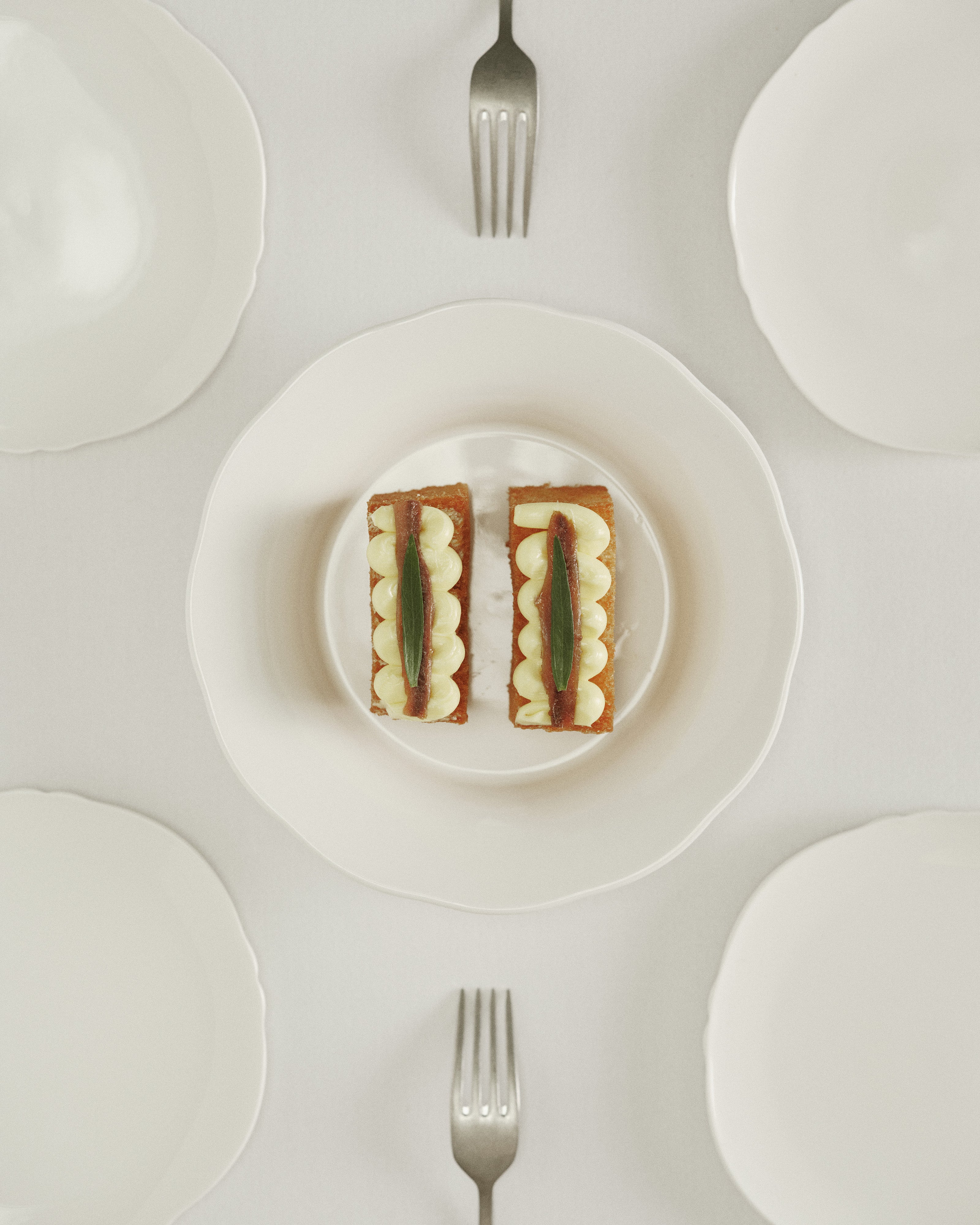 Serax Silhouette hluboký talíř L bílý porcelán
