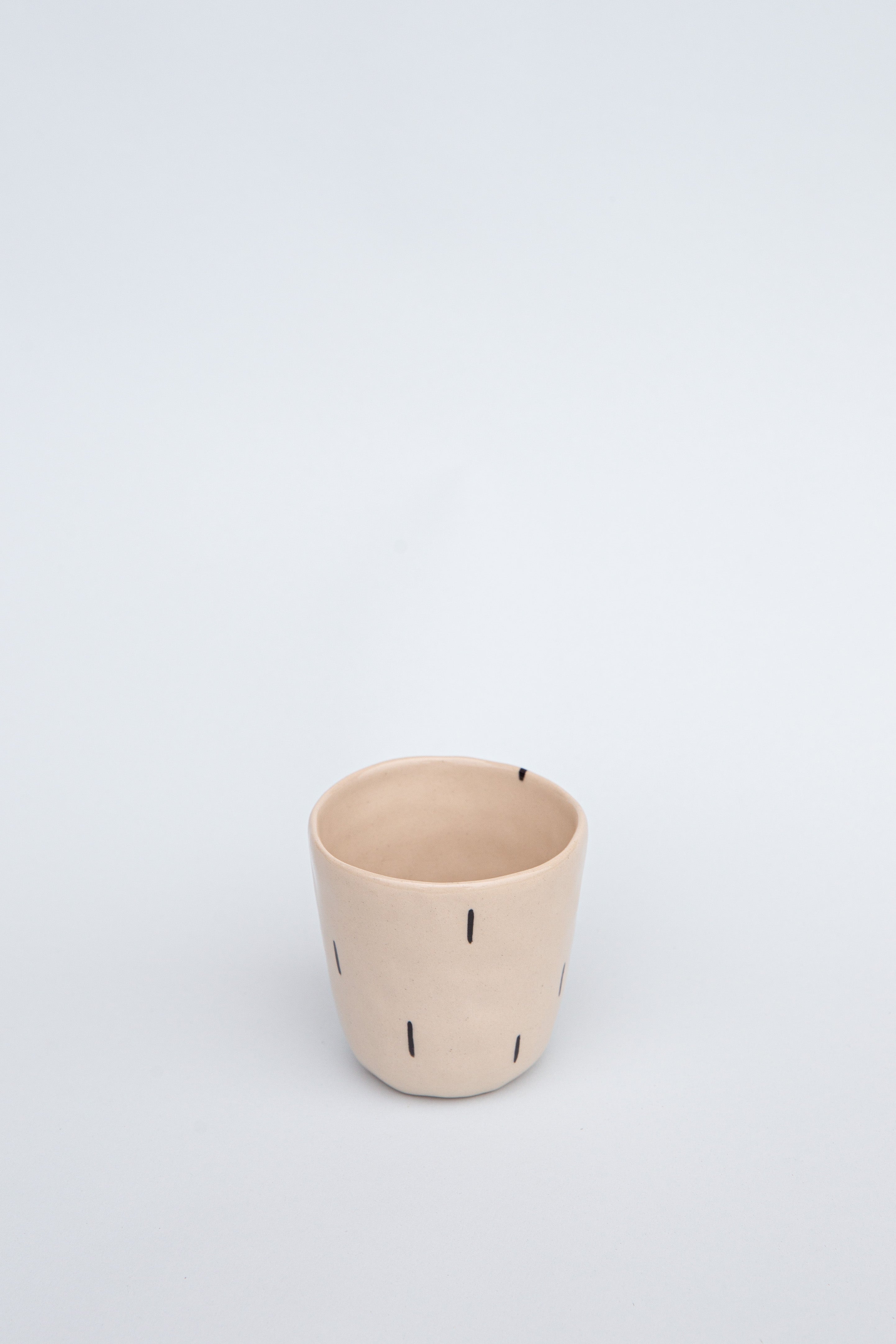Engoba Čiaročka hrnek 215 ml minimalistický 1 ks