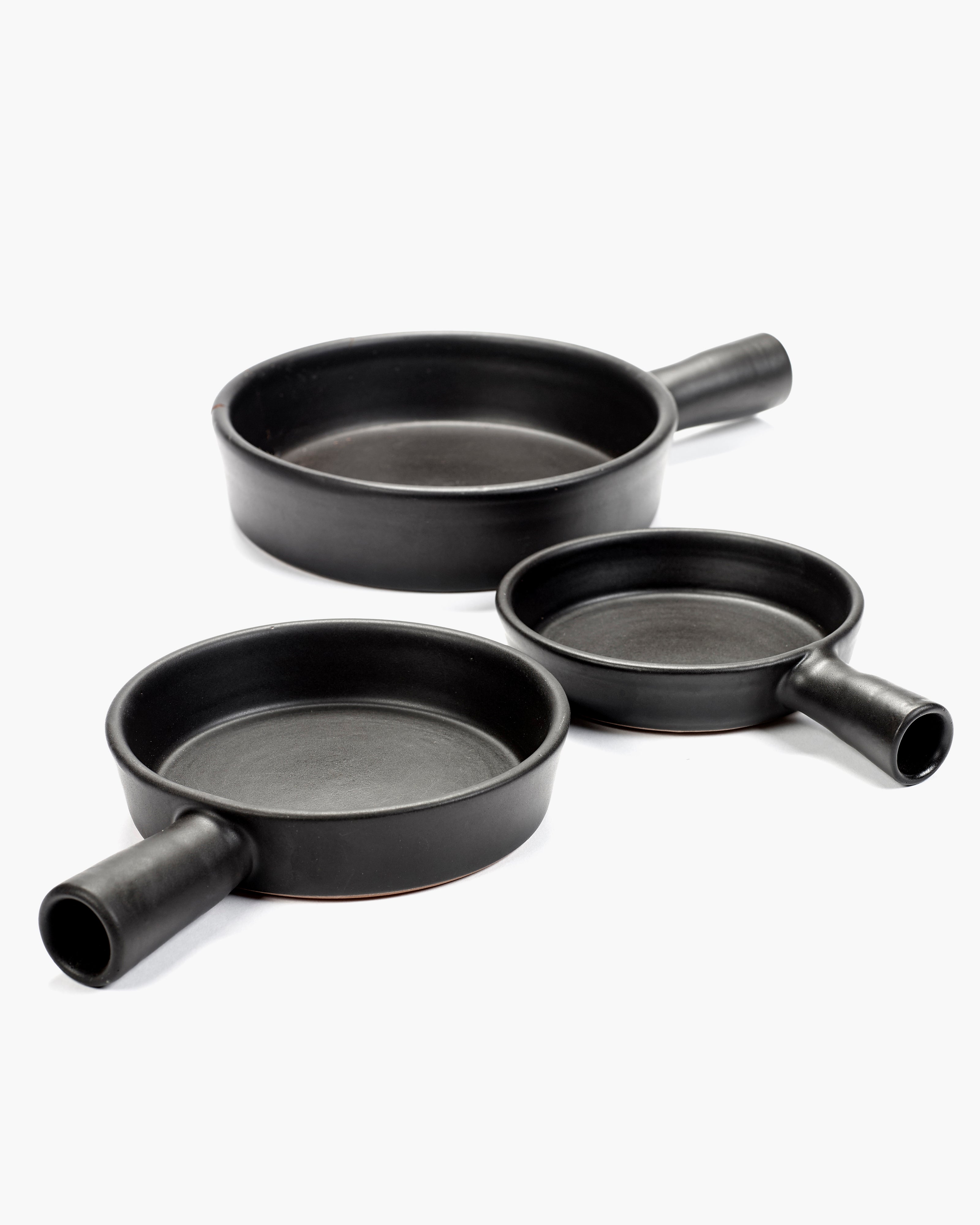 Serax Surface Pan M pánev černá terakota