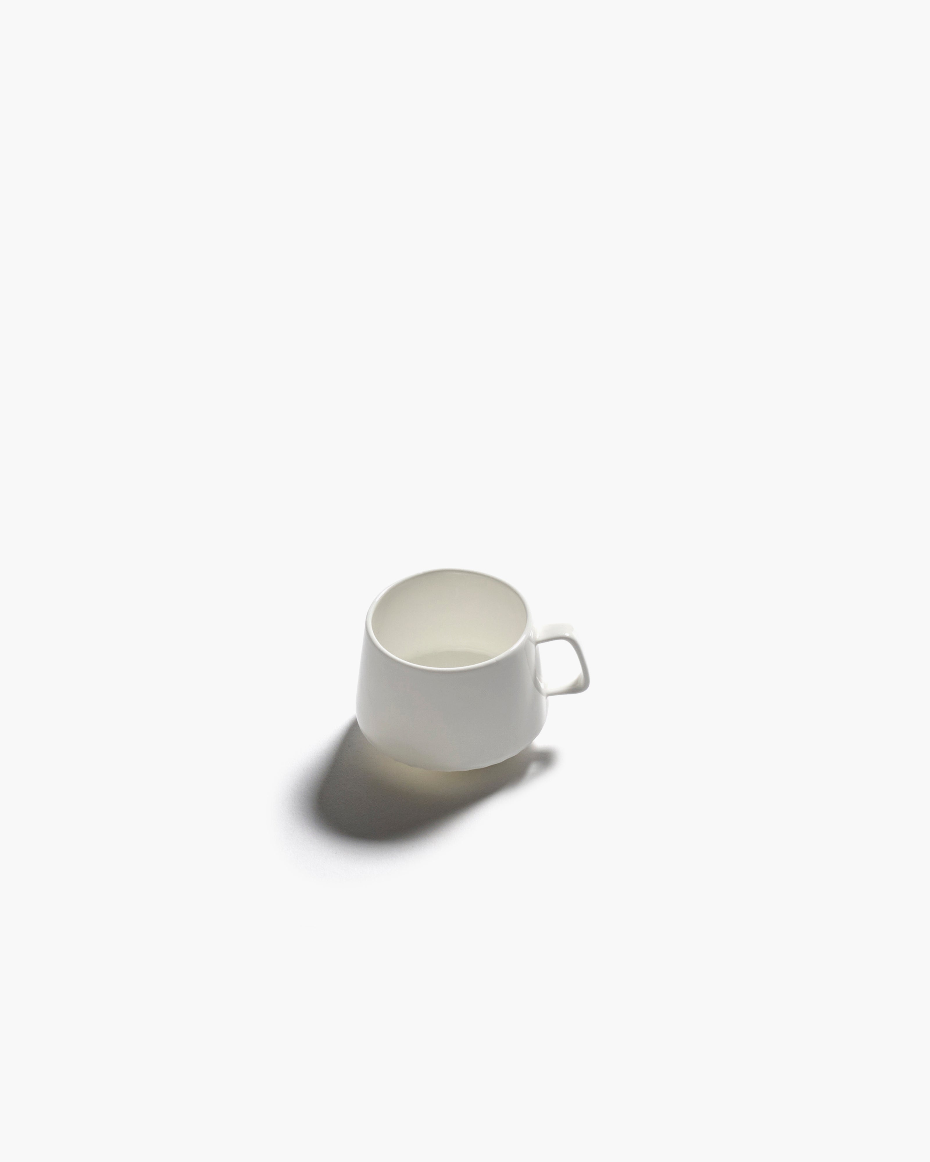 Serax Nido espresso šálek bílý porcelán