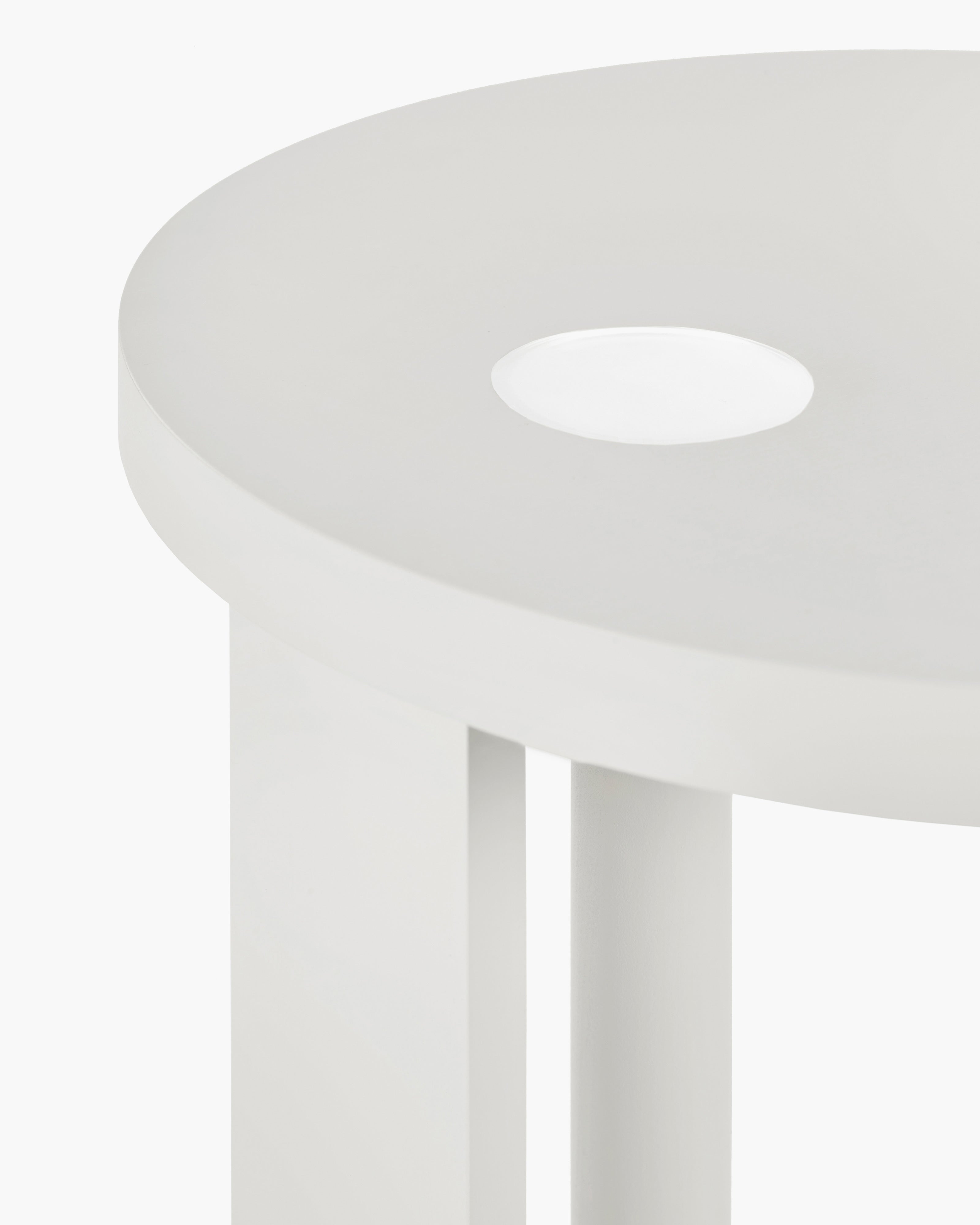 Serax Aura odkládací stolek L s LED bukový off-white