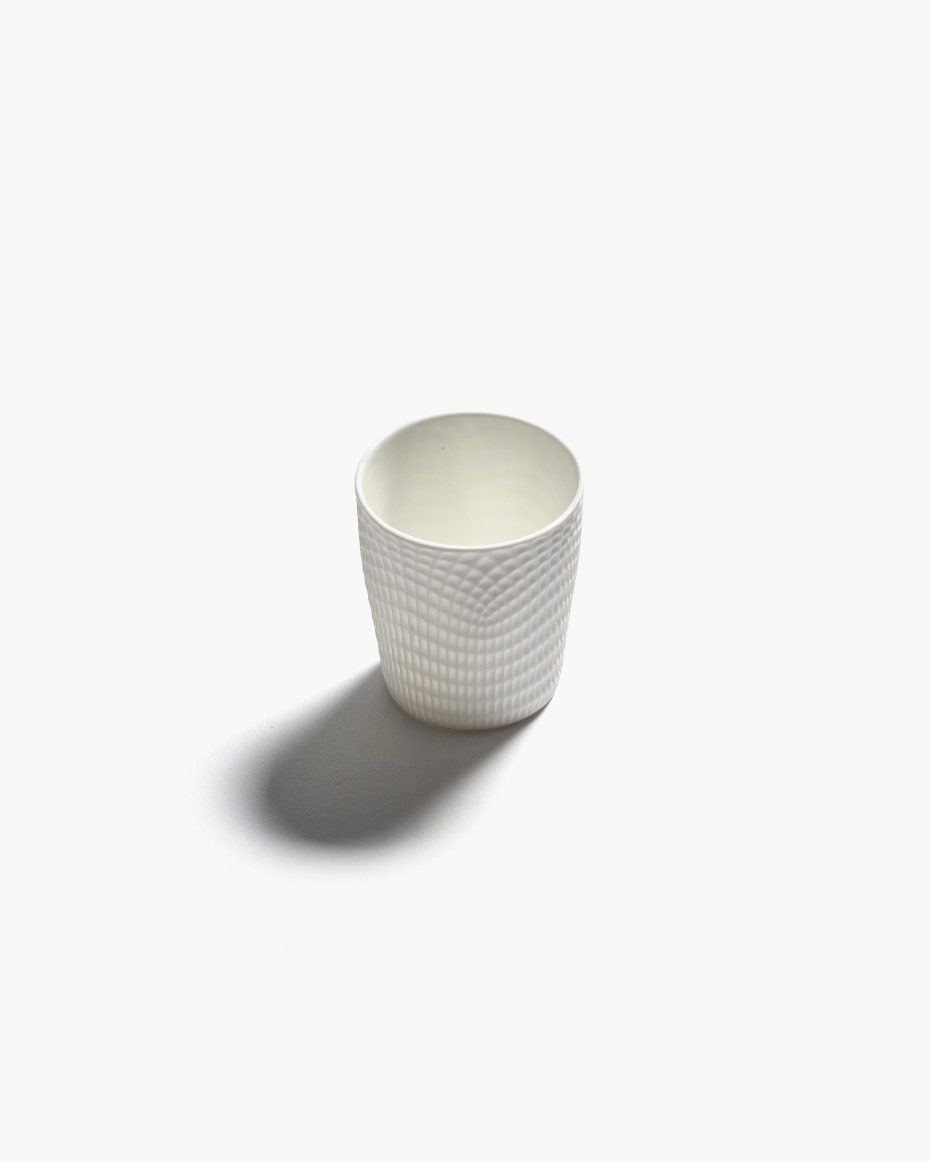 Serax Nido č.2 šálek bílý porcelán