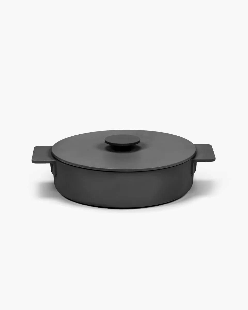 Serax Surface kastrol L litinový černý