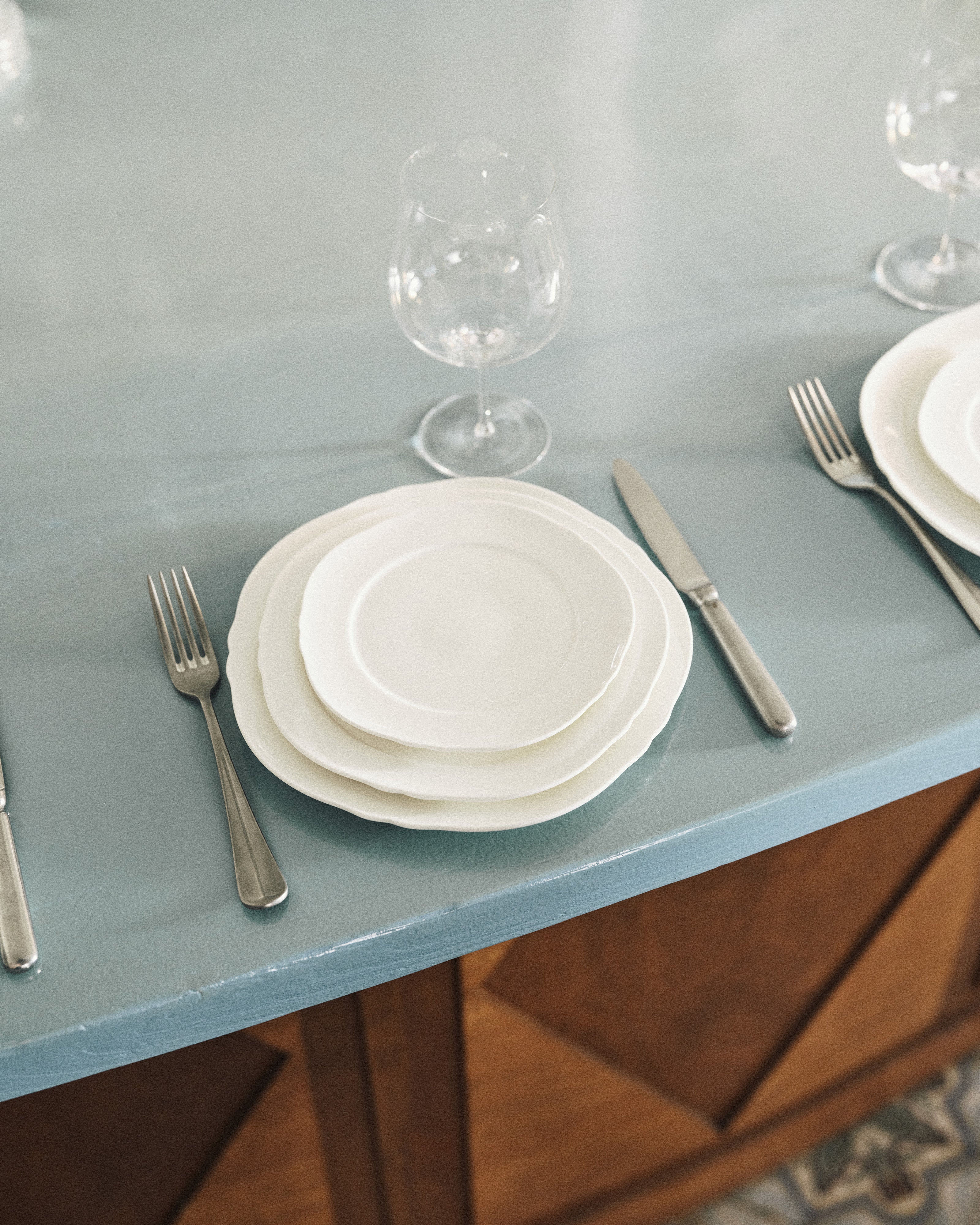 Serax Silhouette snídaňový talíř L bílý porcelán