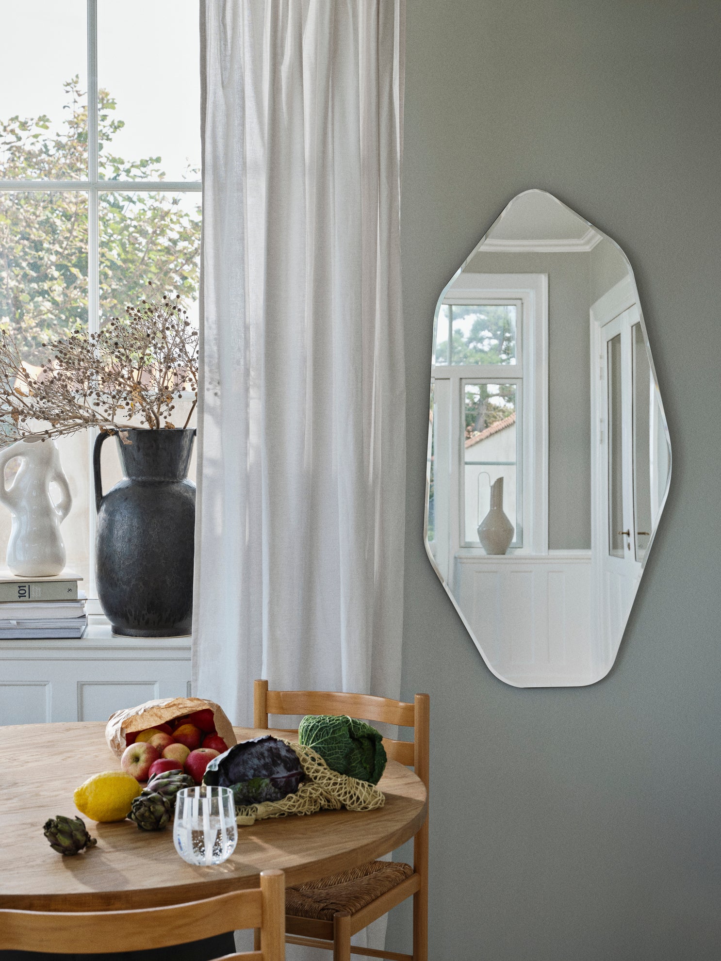 Broste Copenhagen Ruby Mirror zrcadlo nástěnné
