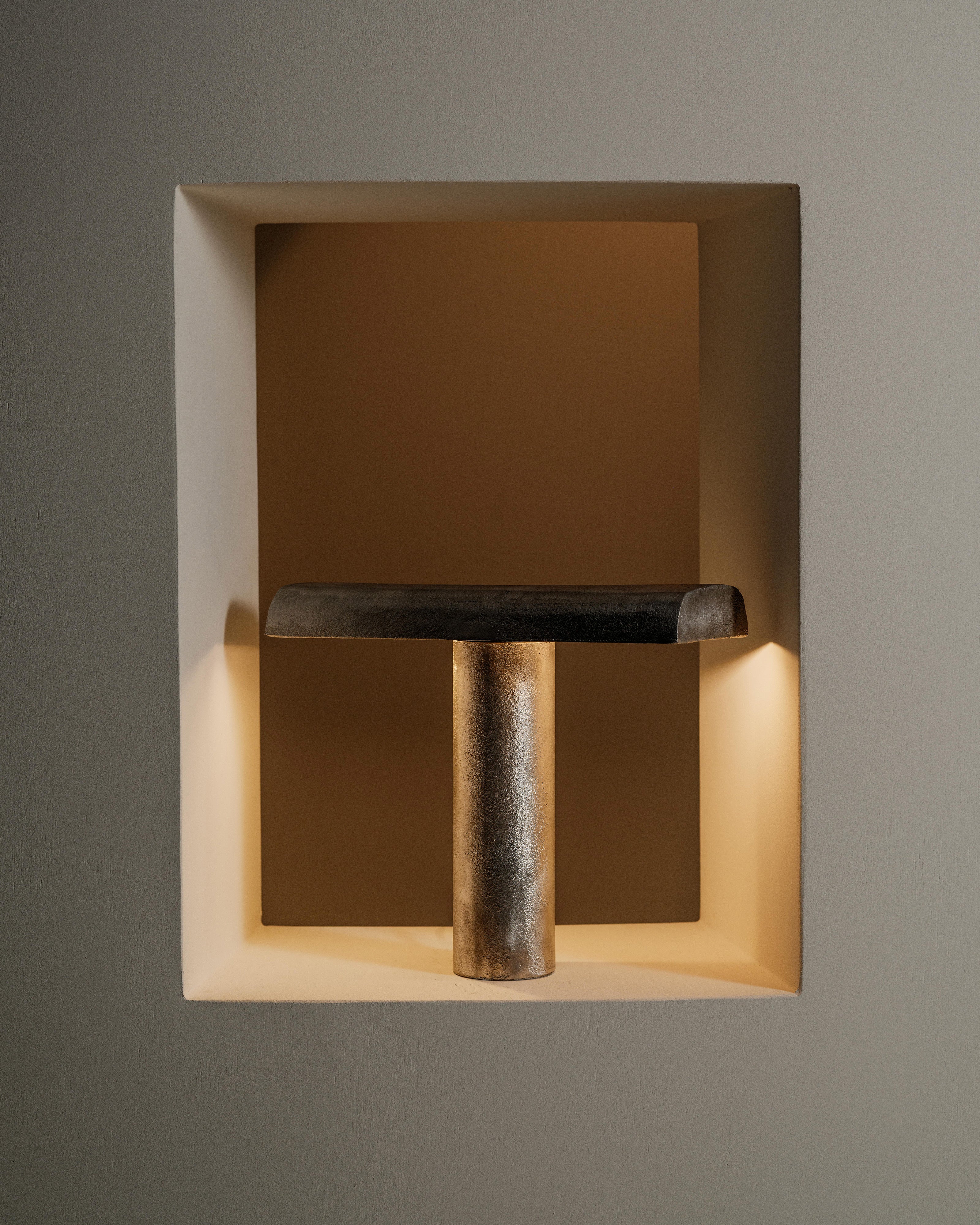 Serax FCK stolní lampa ocelově šedá hliník