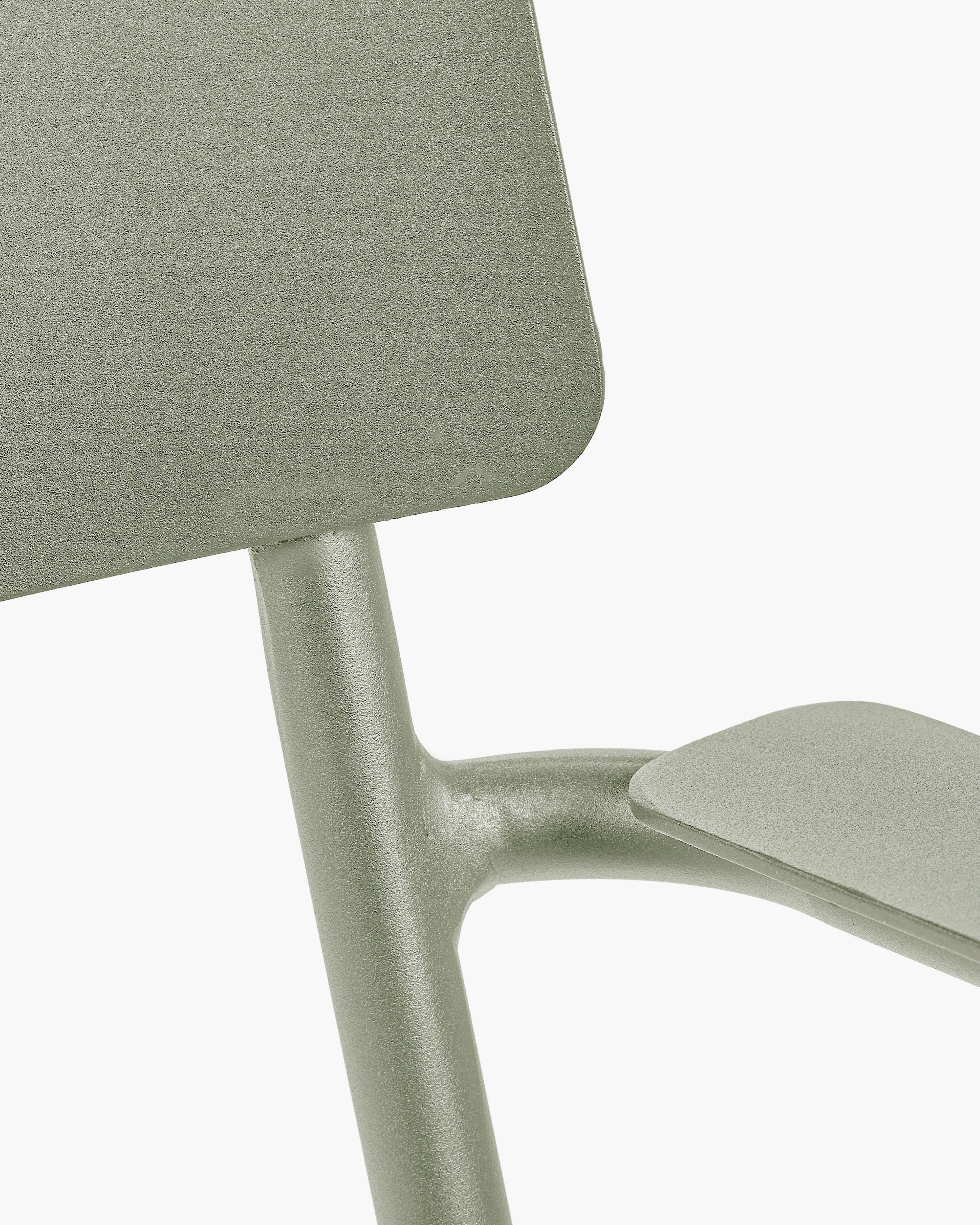 Serax August Armchair L aluminium křeslo eukalyptová