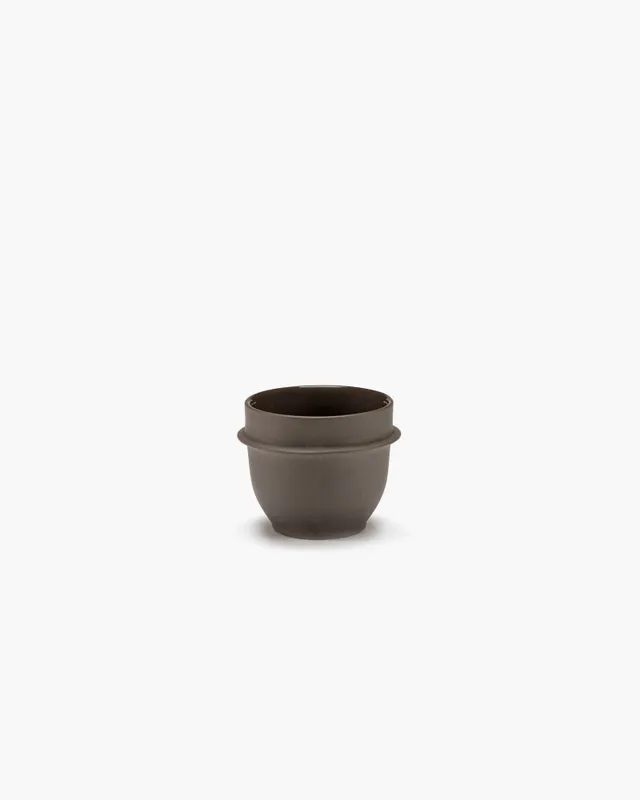 Serax Dune Slate espresso šálek tmavě hnědý matný