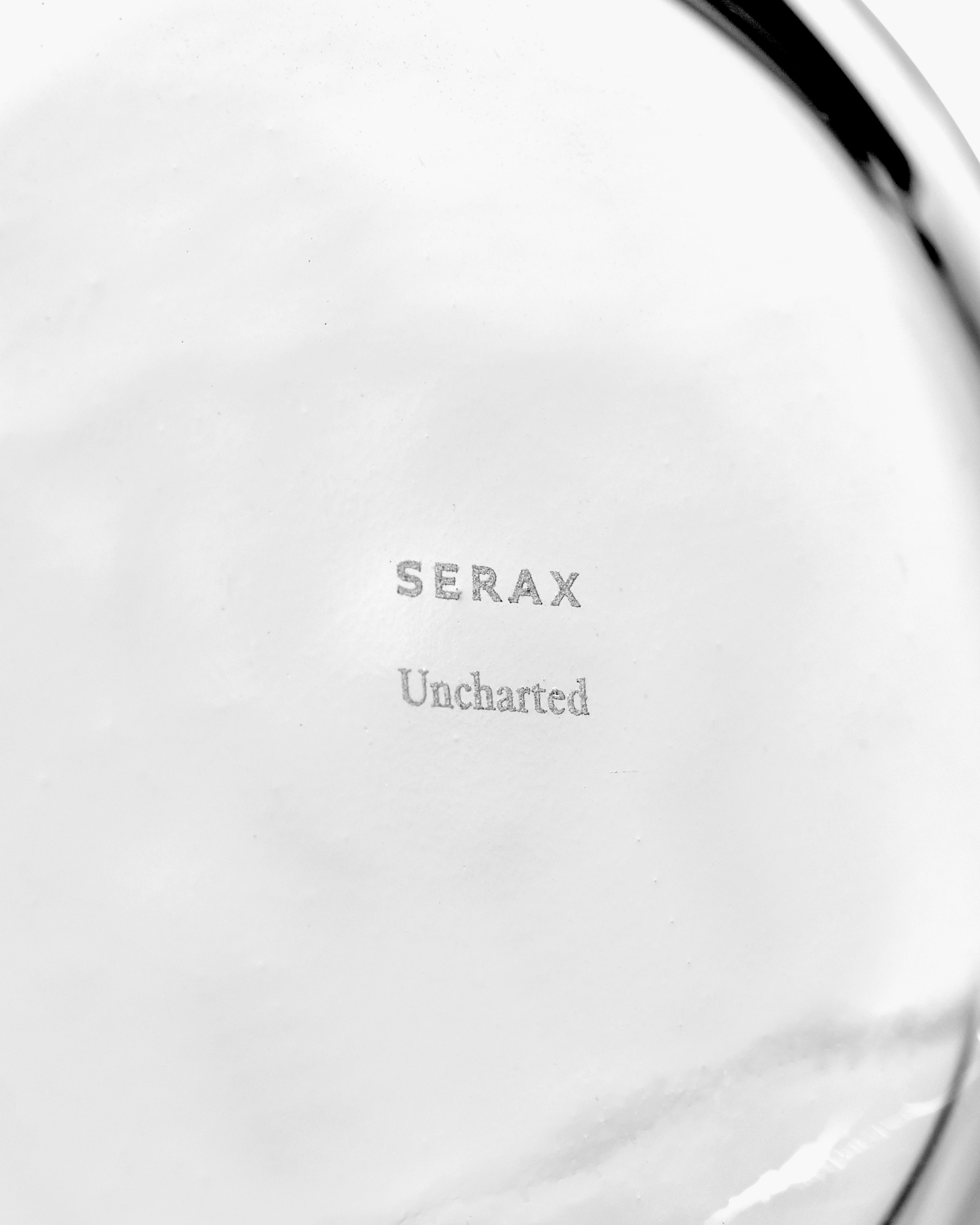 Serax Out of Lines karafa S transparentní