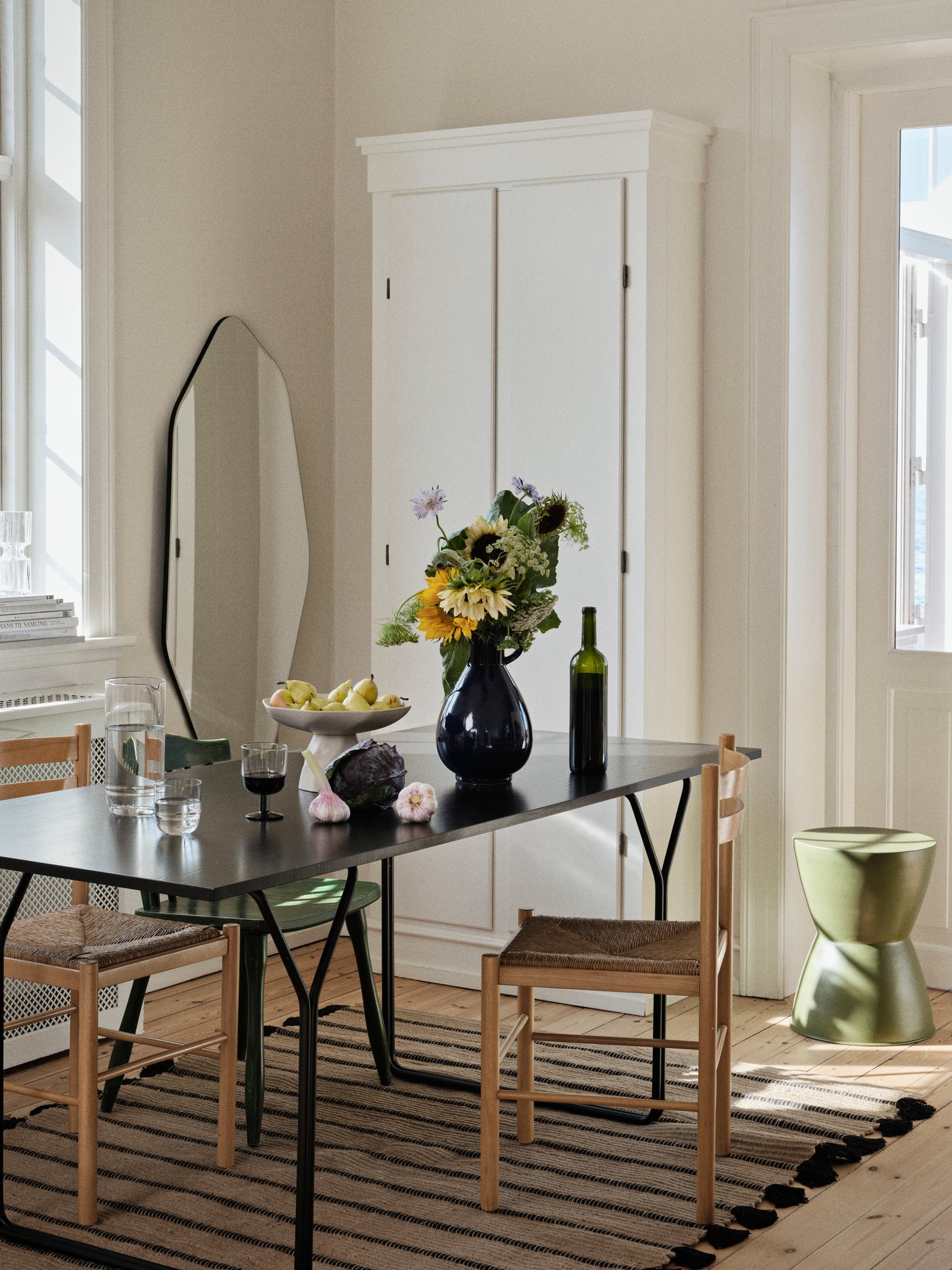 Broste Copenhagen Berit jídelní stůl dřevěný