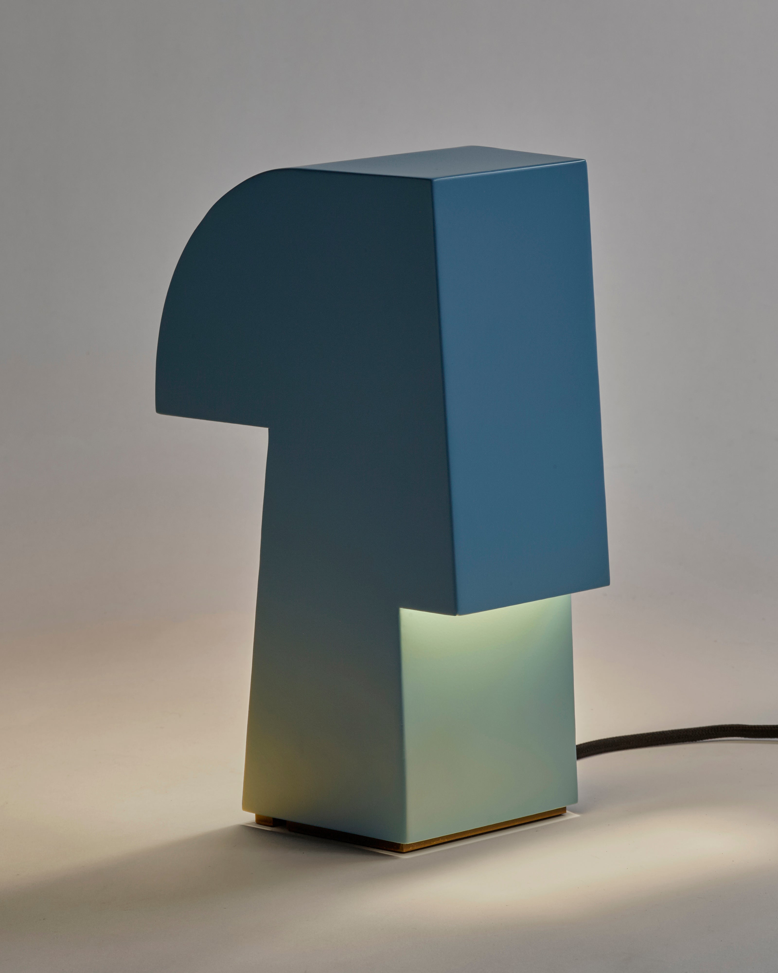 Serax Nizou stolní lampa světle modrá