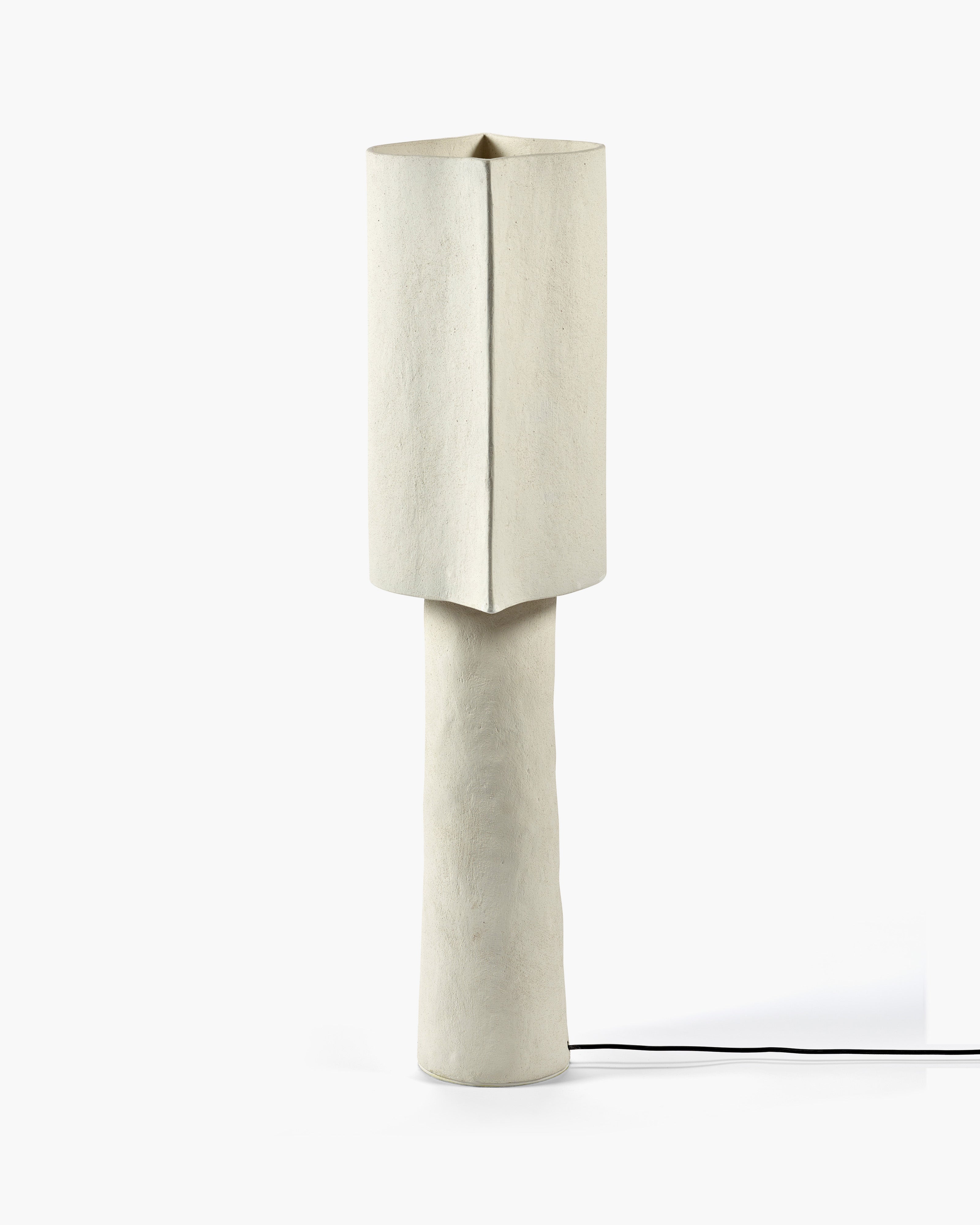 Serax Earth 02 stojací lampa bílá papír-mâché
