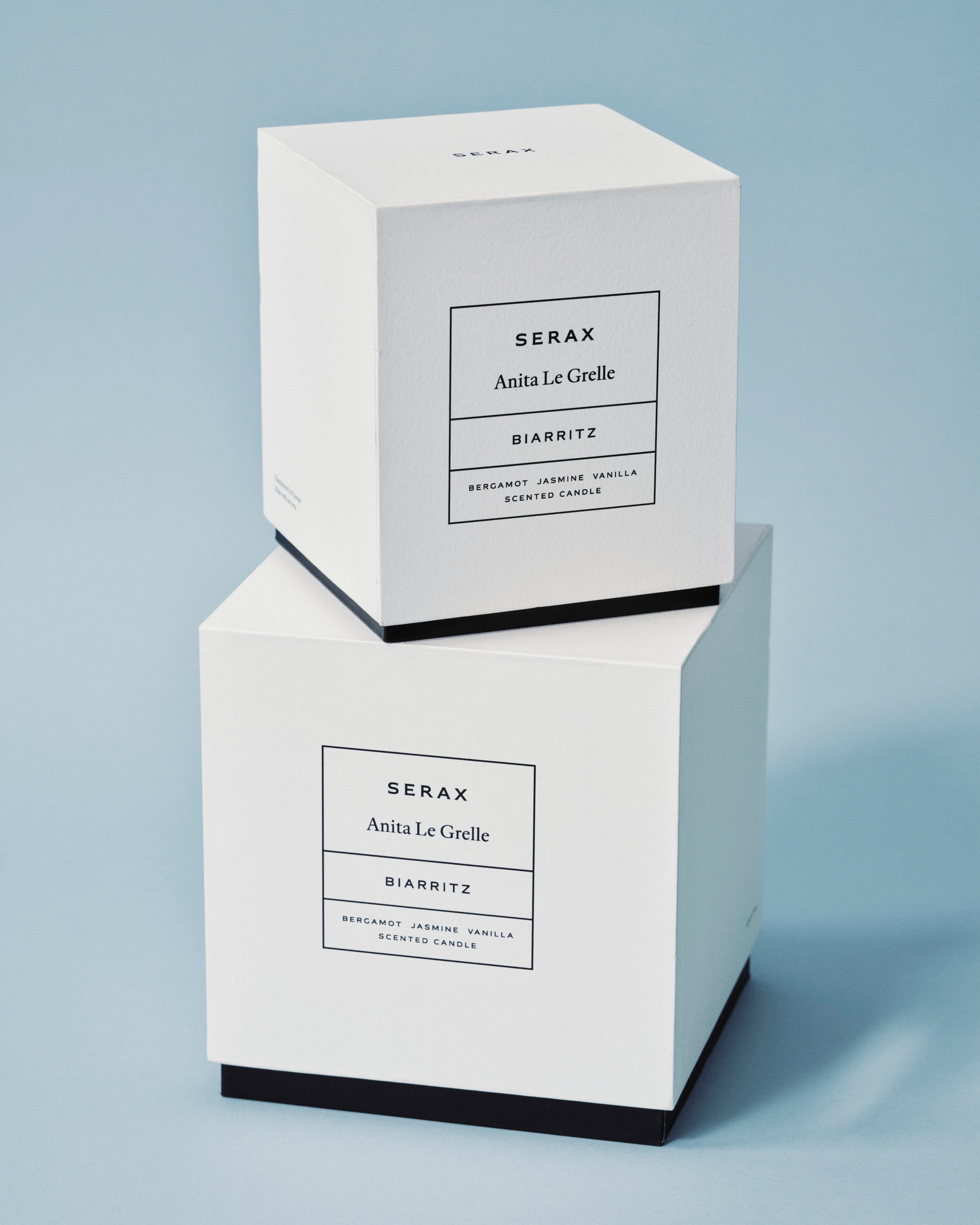 Serax Biarritz vonná svíčka S modrá 210 g vanilka