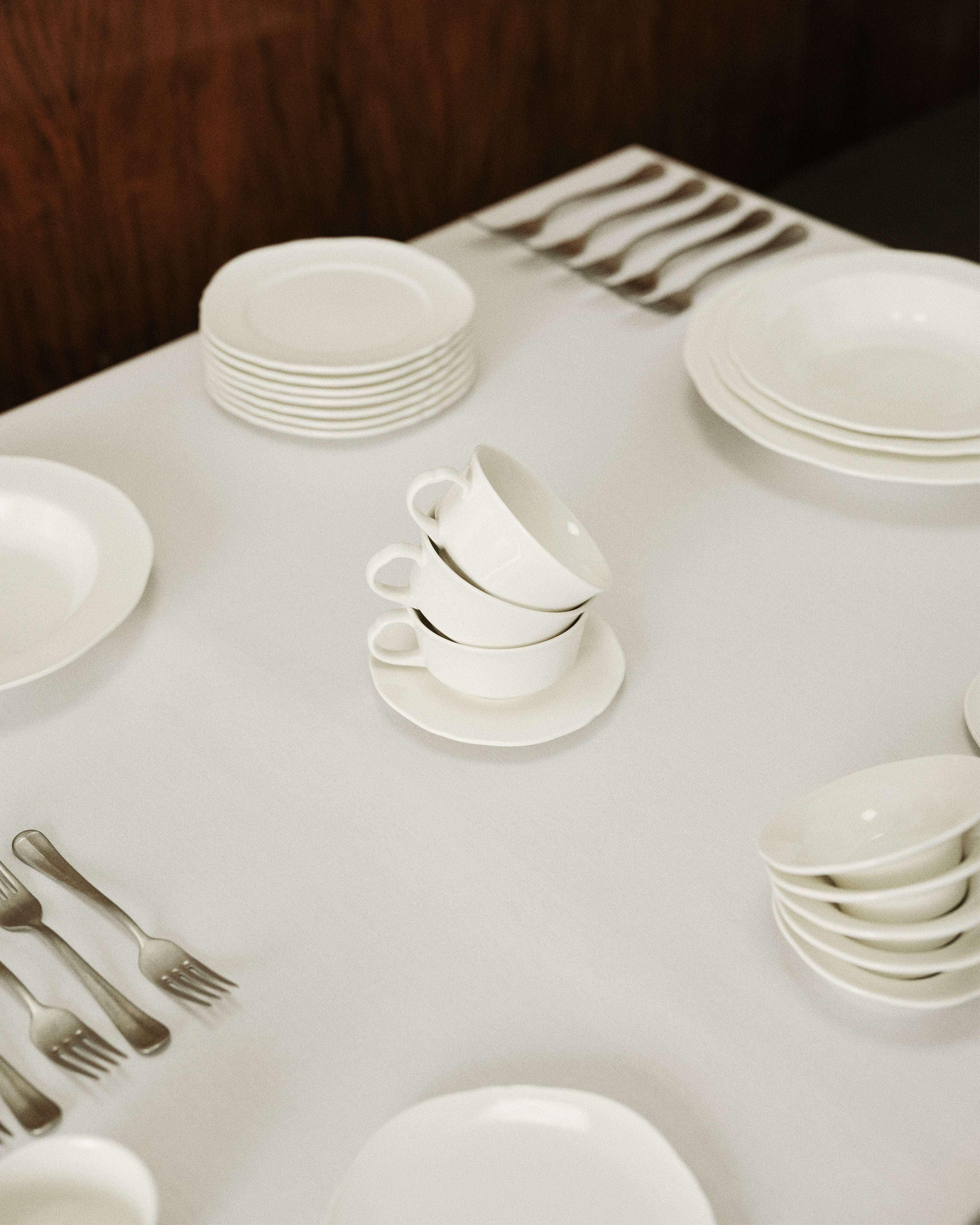Serax Silhouette talíř hluboký S bílý porcelán