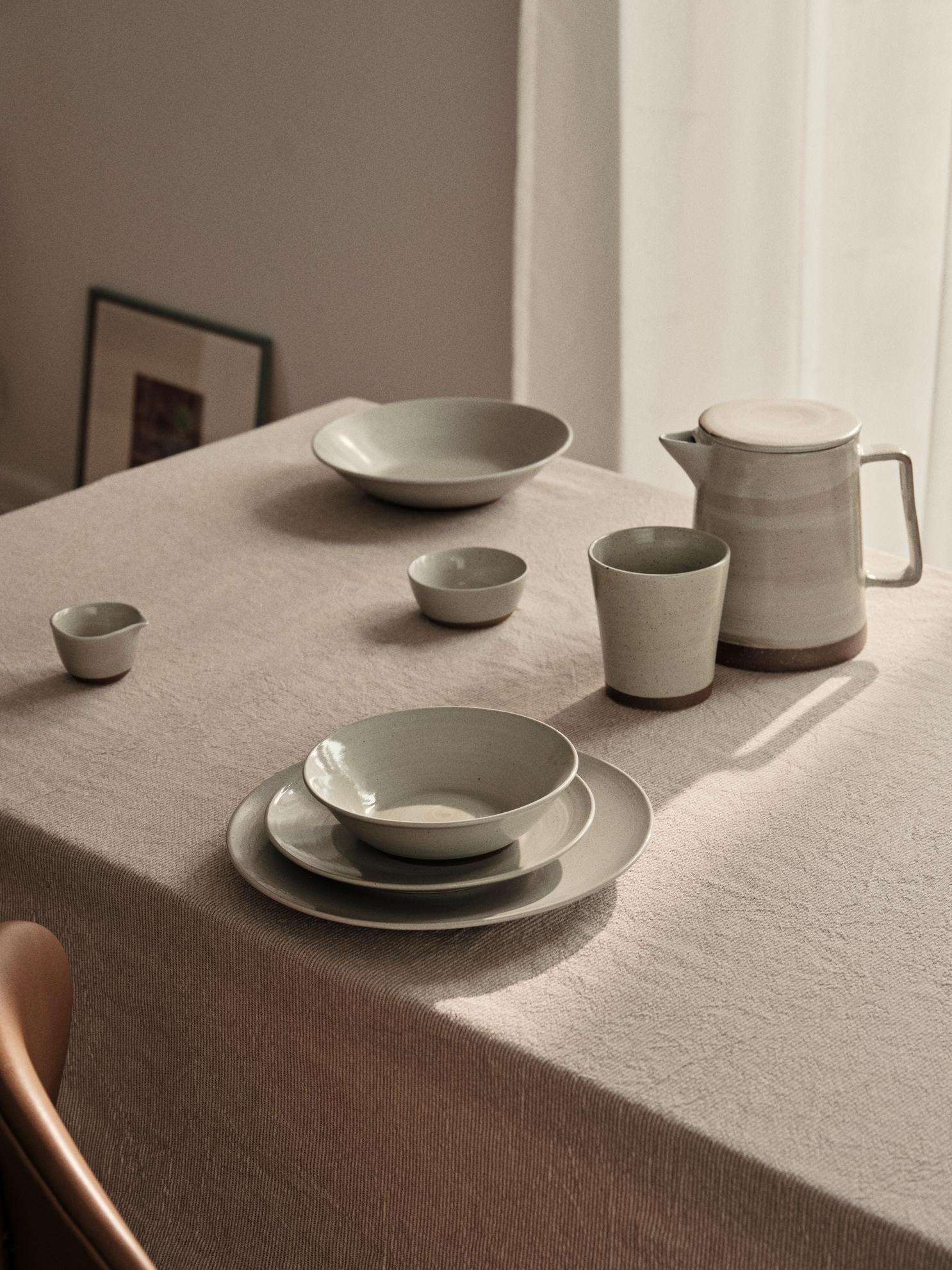 Broste Copenhagen Grød Bowl with Spout keramická miska s hubičkou
