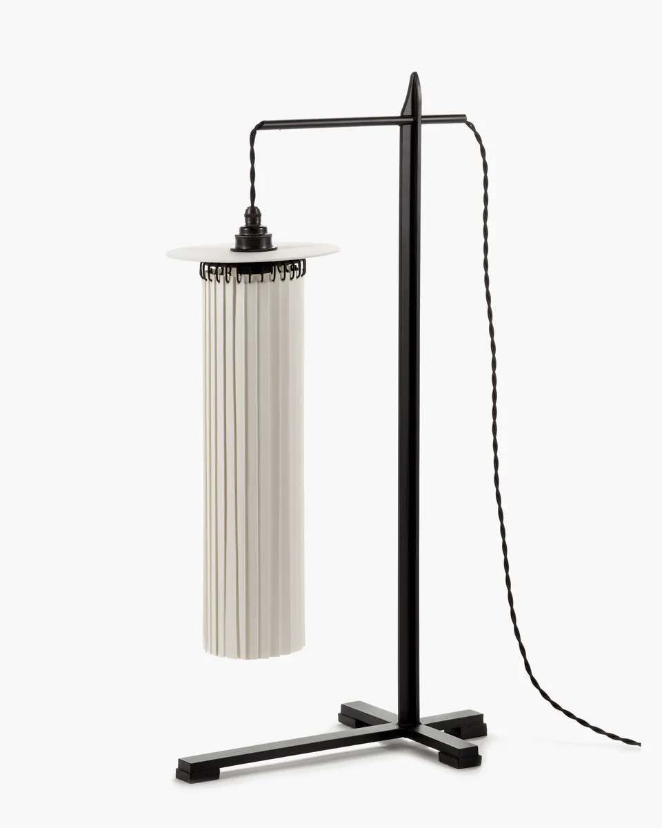 Serax Olga 4 stolní lampa černobílá porcelán
