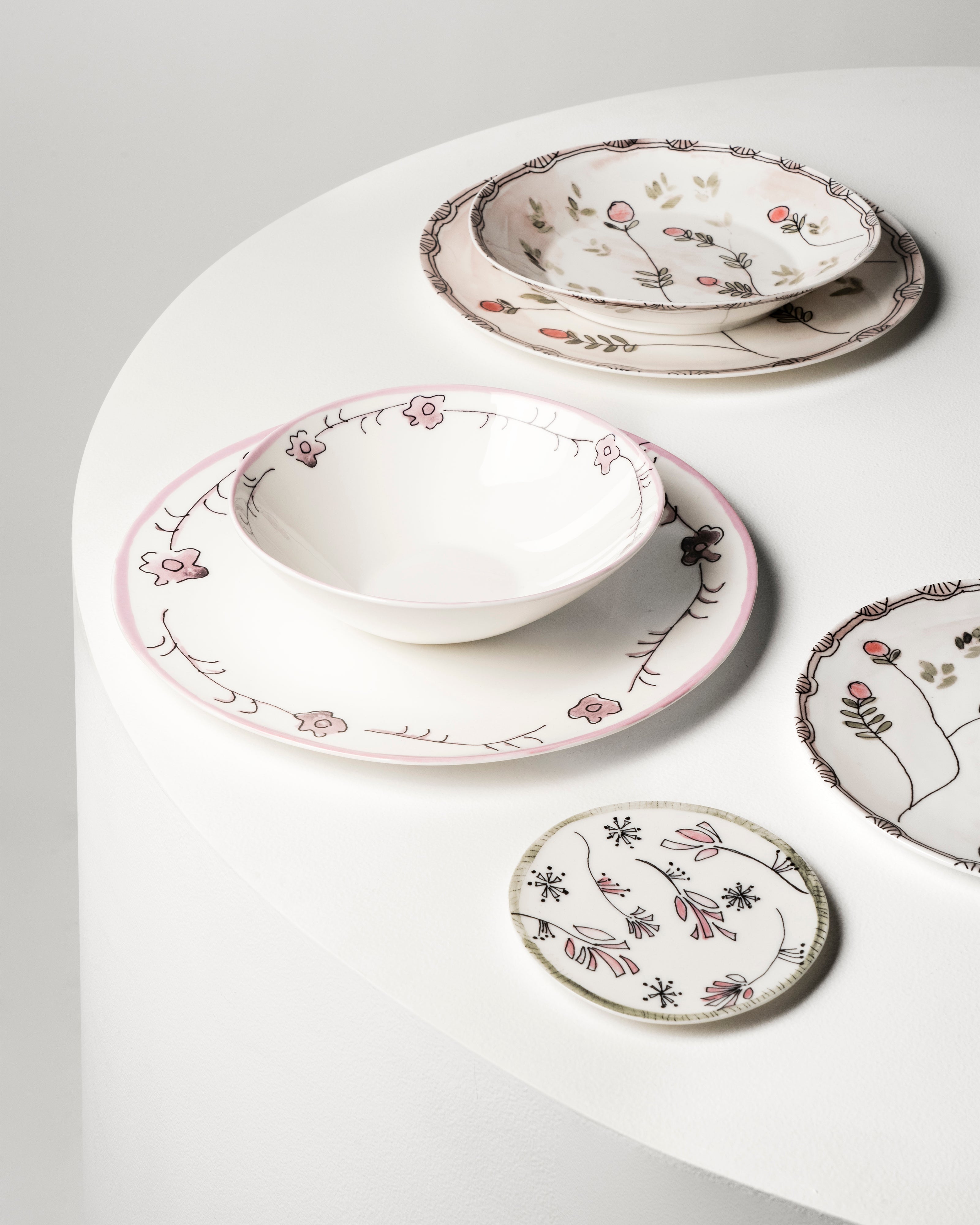 Serax Midnight Flowers talíř Dark viola porcelán