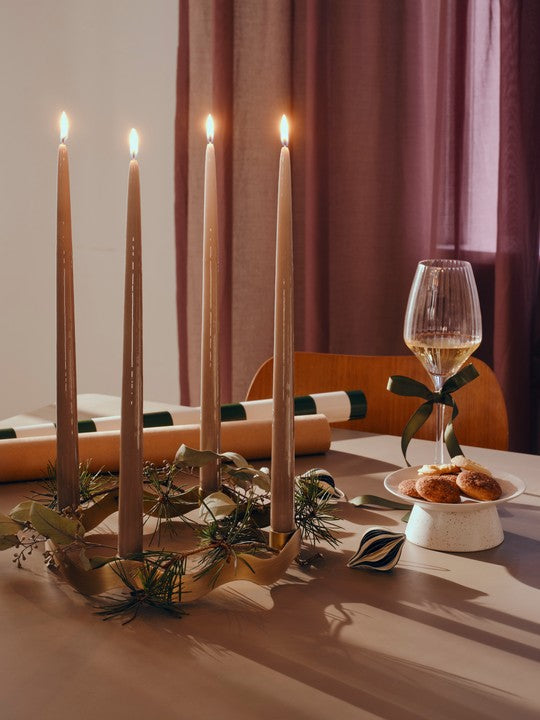 Broste Copenhagen Smooth Glossy Taper Candle svíčka lesklá
