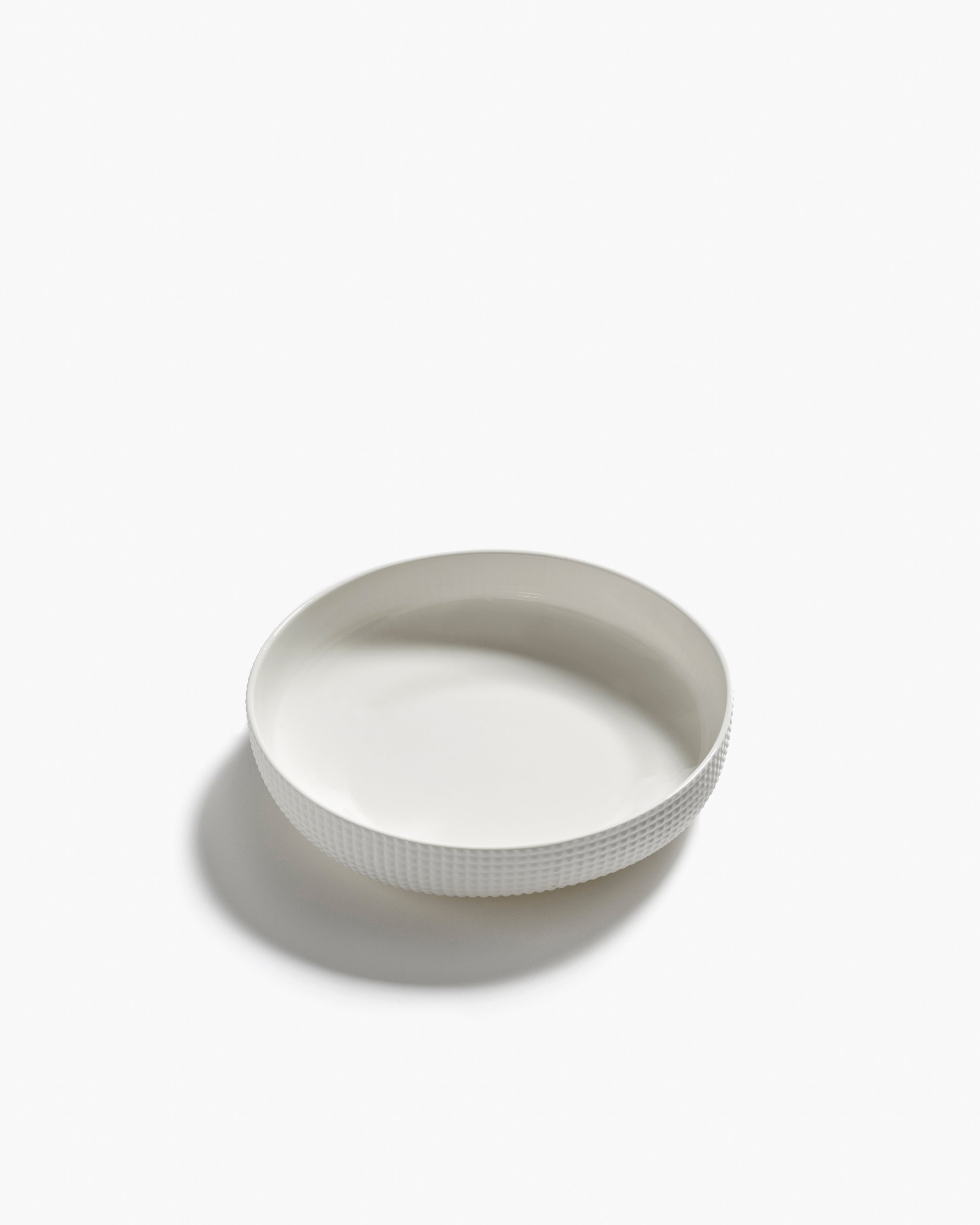 Serax Nido servírovací talíř M bílý porcelán