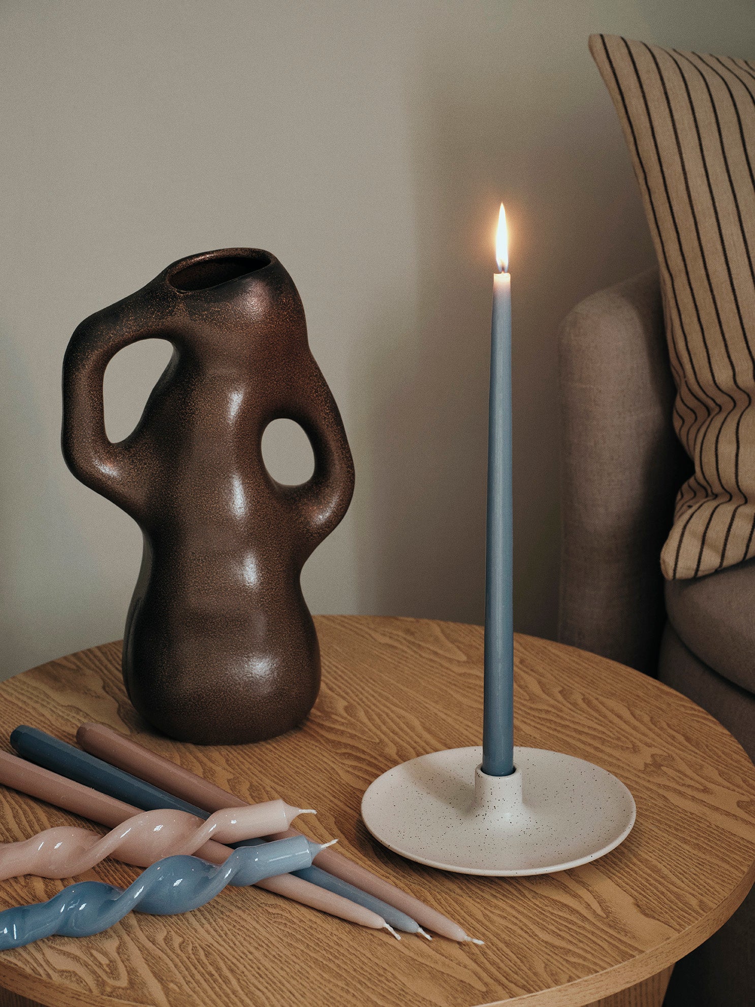 Broste Copenhagen Twist Glossy úzká svíčka lesklá