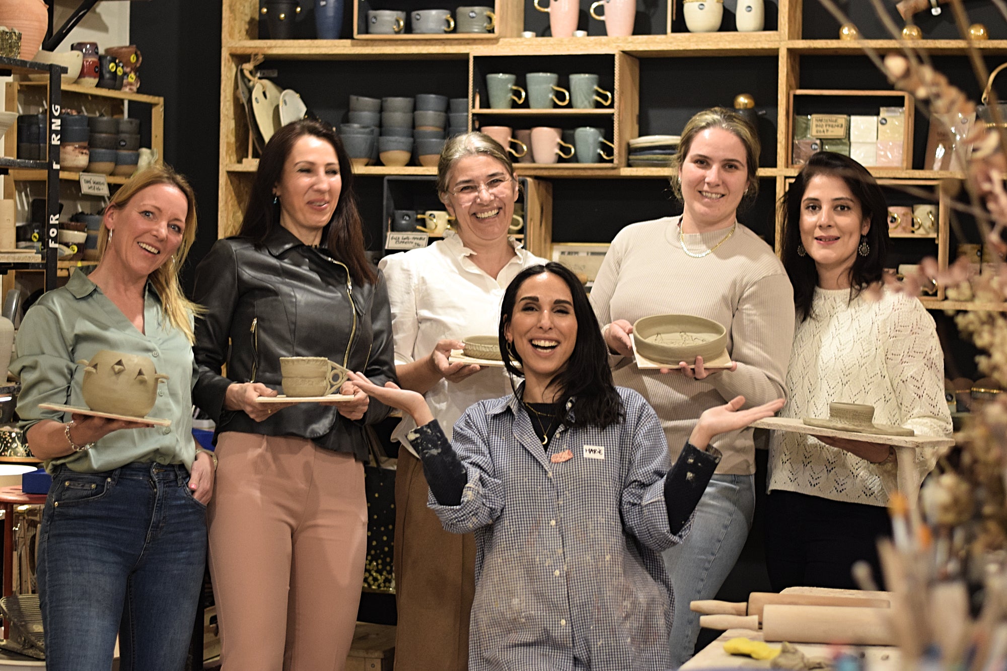 Terra Ceramics Prague Ceramic & Wine teambuilding 120 min