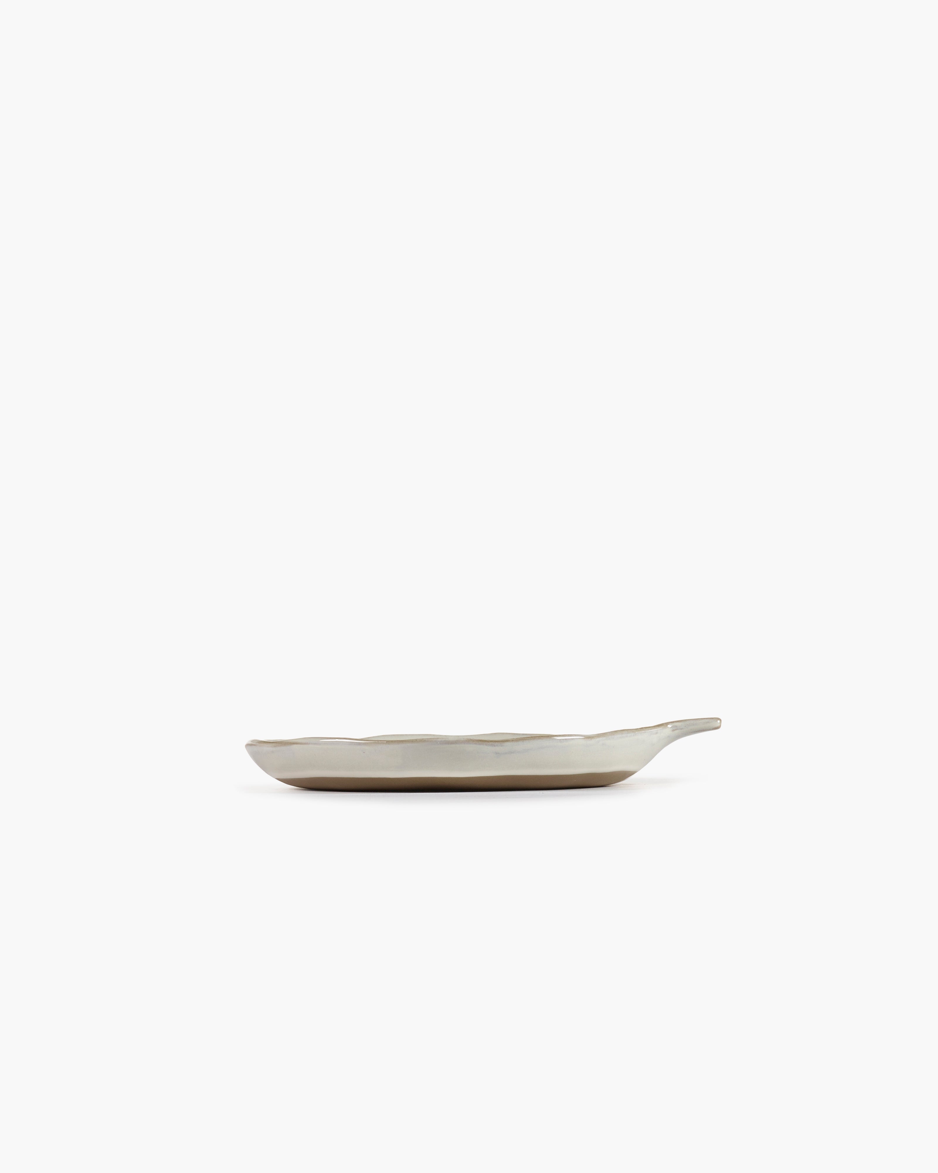 Serax La Mère Plate talíř s uchem off-white